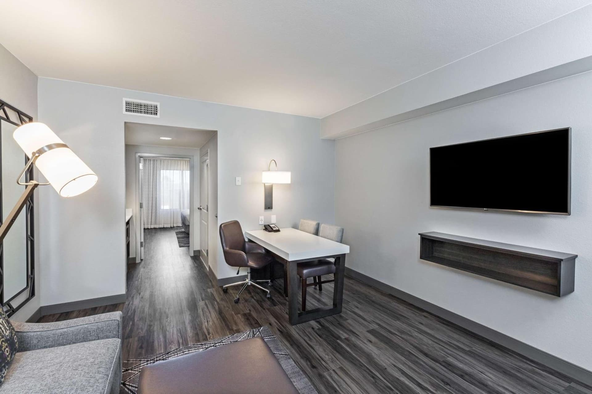 Embassy Suites by Hilton Houston-Energy Corridor gallery photo in Houston, TX — image 23