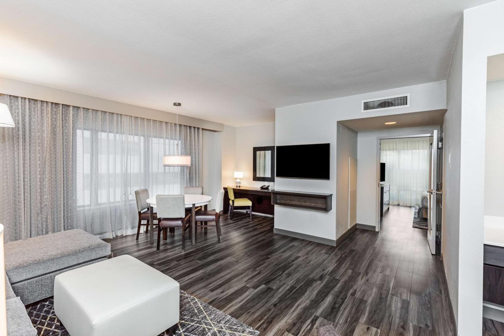 Embassy Suites by Hilton Houston-Energy Corridor gallery photo in Houston, TX — image 26