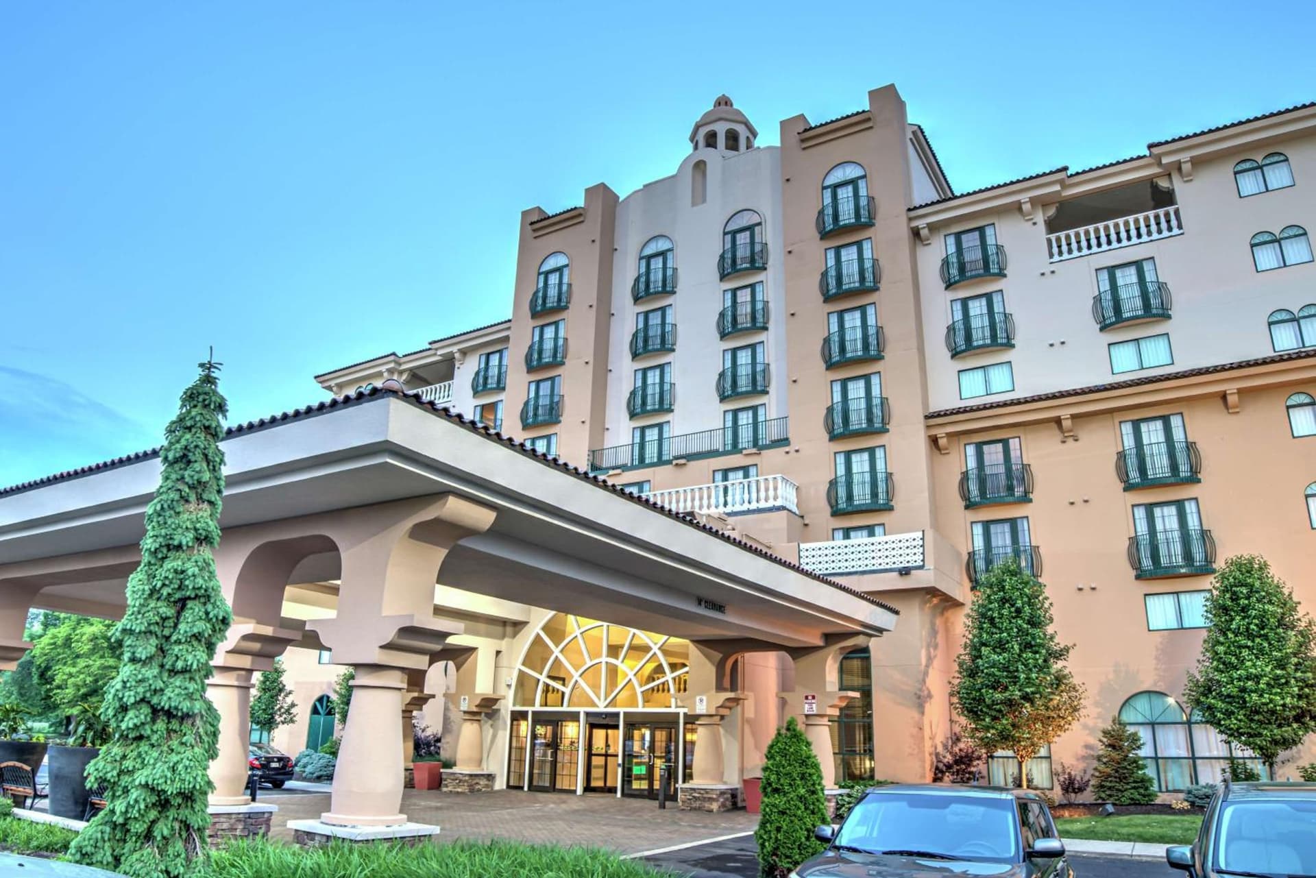 Embassy Suites by Hilton Indianapolis North property views in Indianapolis, IN — gallery photo 3