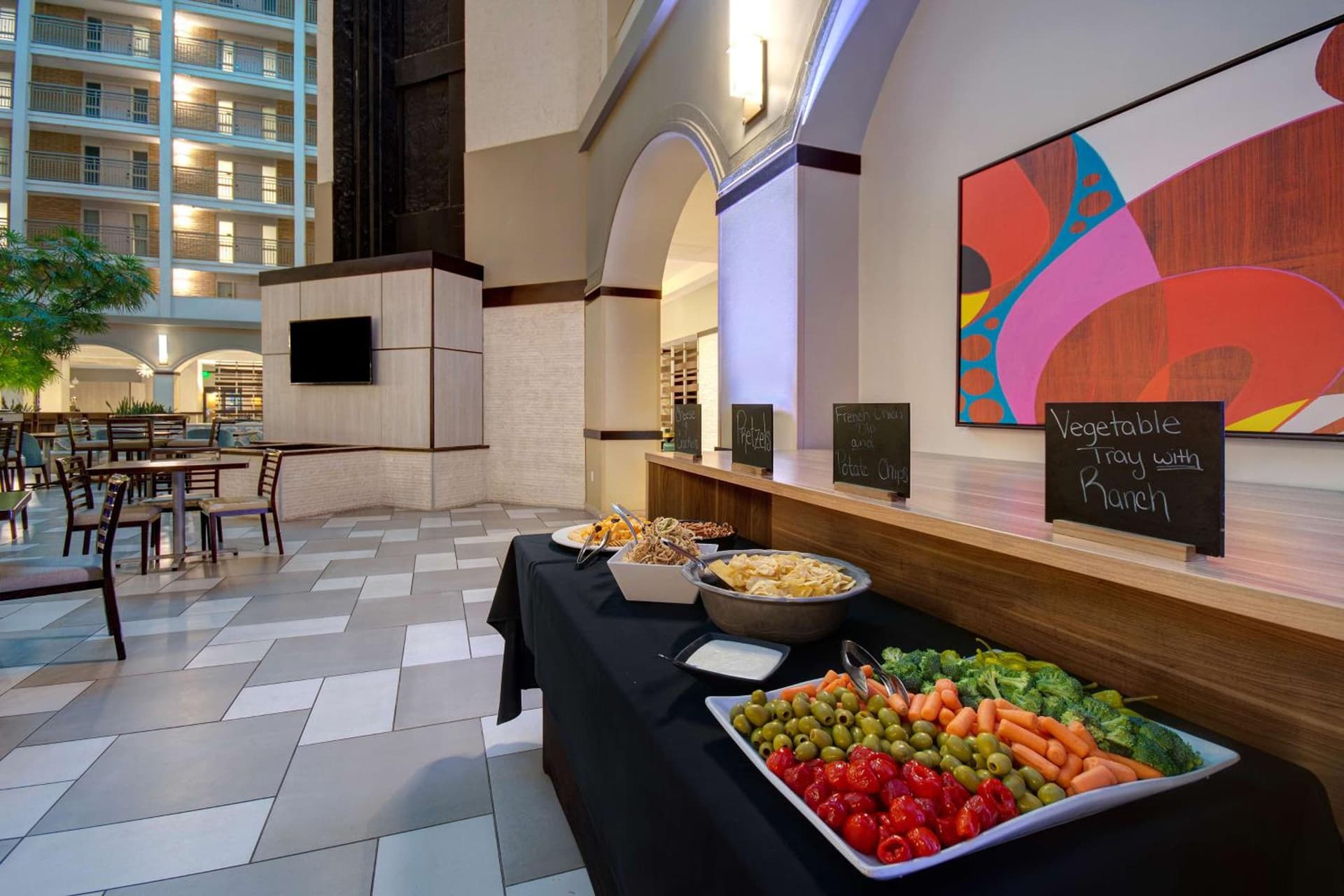 Embassy Suites by Hilton Jacksonville Baymeadows gallery photo in Jacksonville, FL — image 46