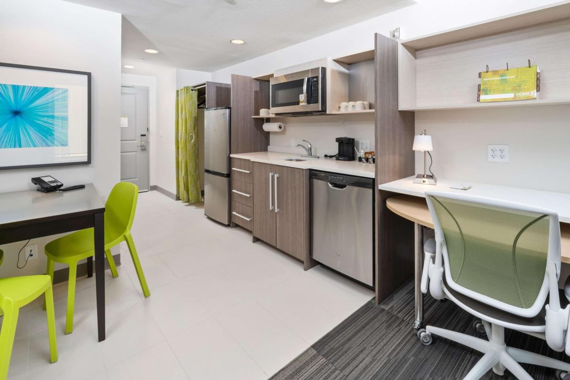 Home2 Suites By Hilton Newark Airport property views in Newark, NJ — gallery photo 3