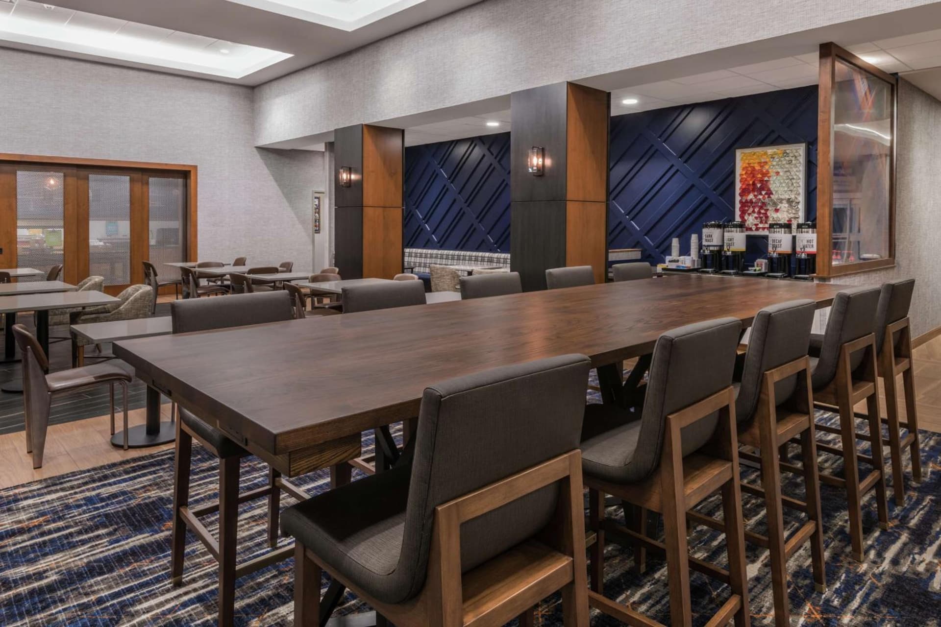 Hampton Inn & Suites Fort Wayne Downtown gallery photo in Fort Wayne, IN — image 45
