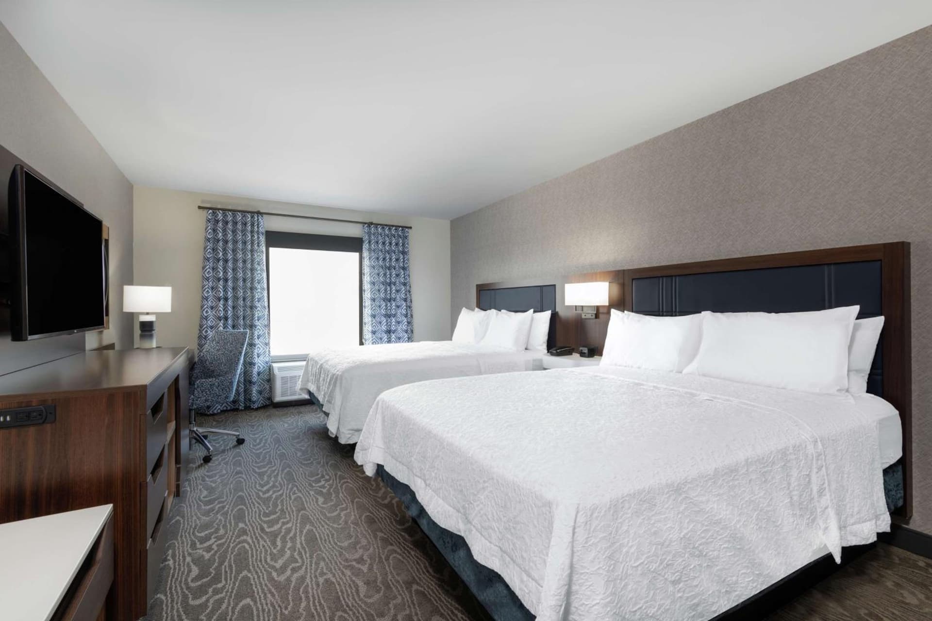 Hampton Inn & Suites Fort Wayne Downtown gallery photo in Fort Wayne, IN — image 46