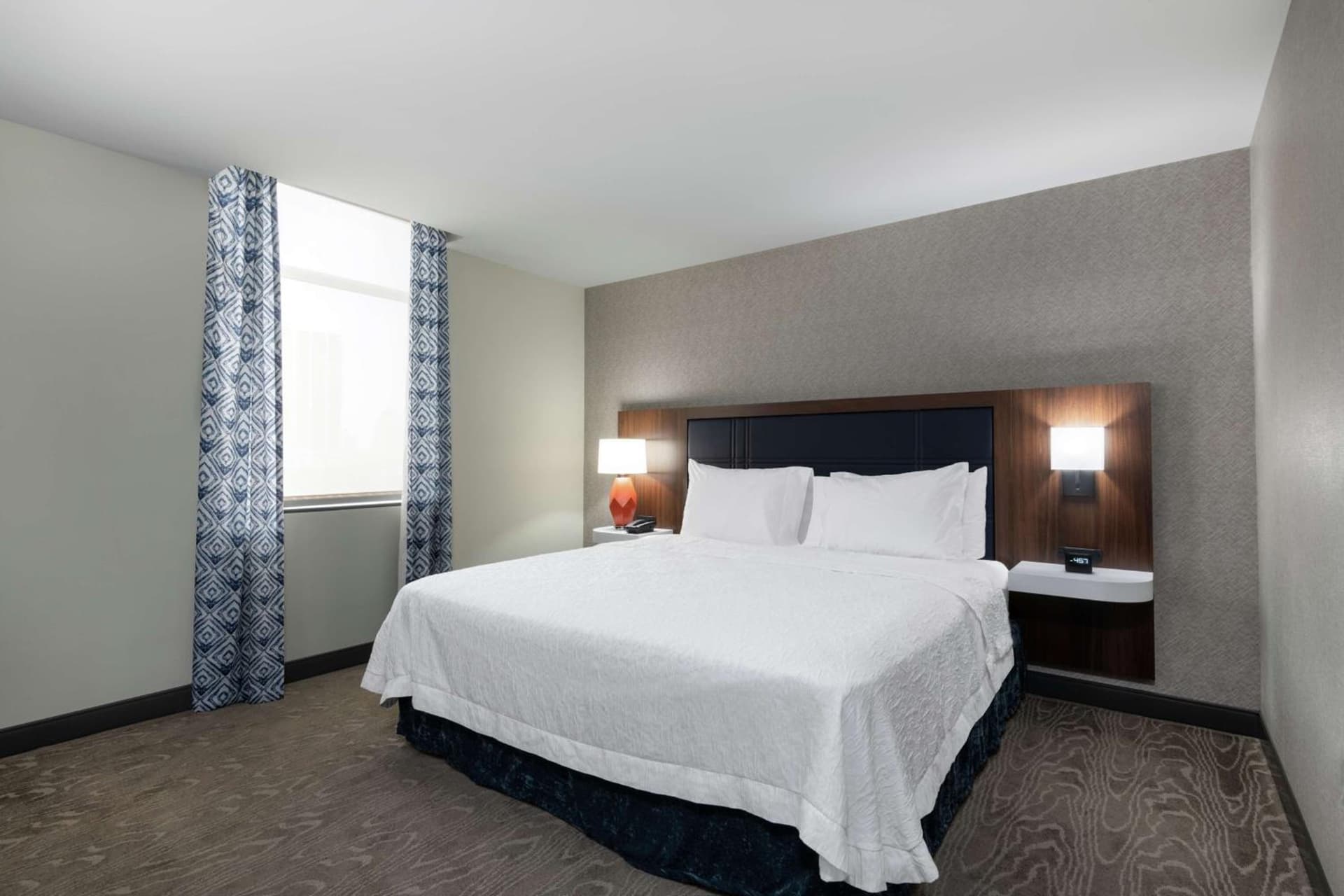 Hampton Inn & Suites Fort Wayne Downtown gallery photo in Fort Wayne, IN — image 4