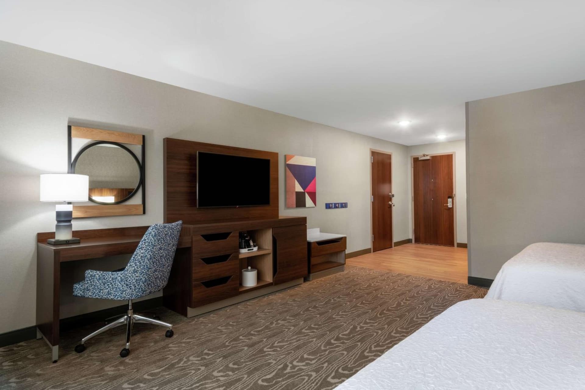 Hampton Inn & Suites Fort Wayne Downtown interior in Fort Wayne, IN — gallery photo 2