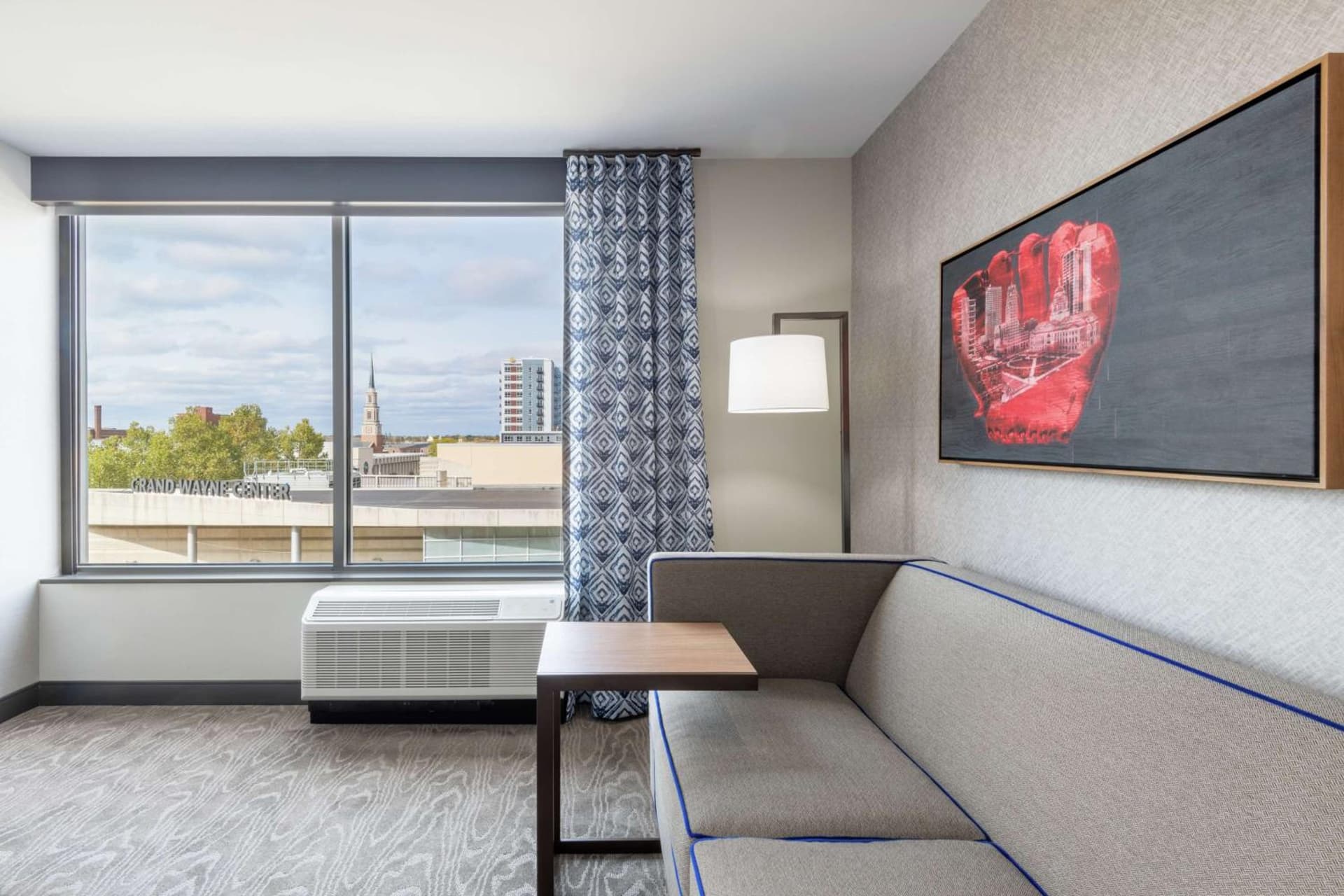 Hampton Inn & Suites Fort Wayne Downtown gallery photo in Fort Wayne, IN — image 17