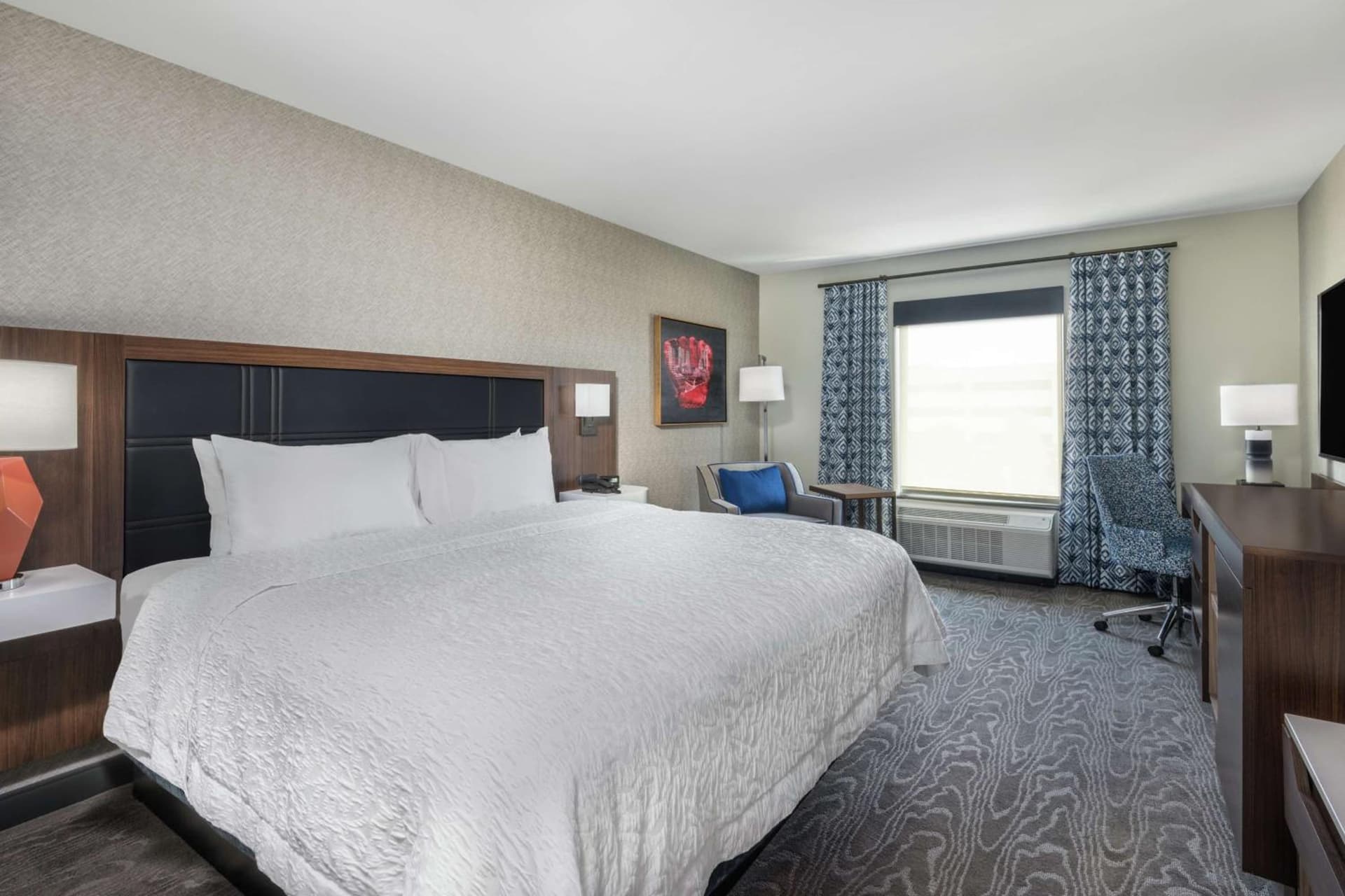 Hampton Inn & Suites Fort Wayne Downtown gallery photo in Fort Wayne, IN — image 37