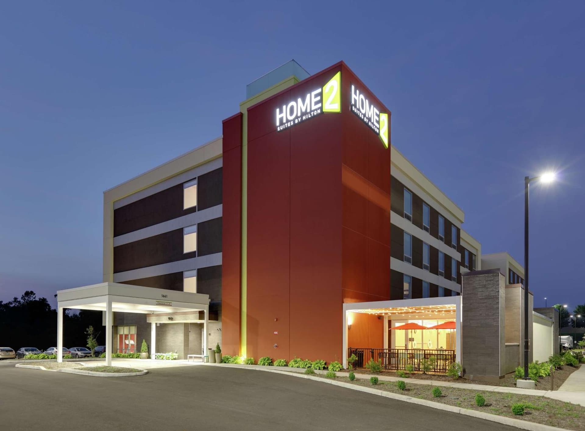 Home2 Suites By Hilton Hagerstown interior in Hagerstown, MD — gallery photo 2