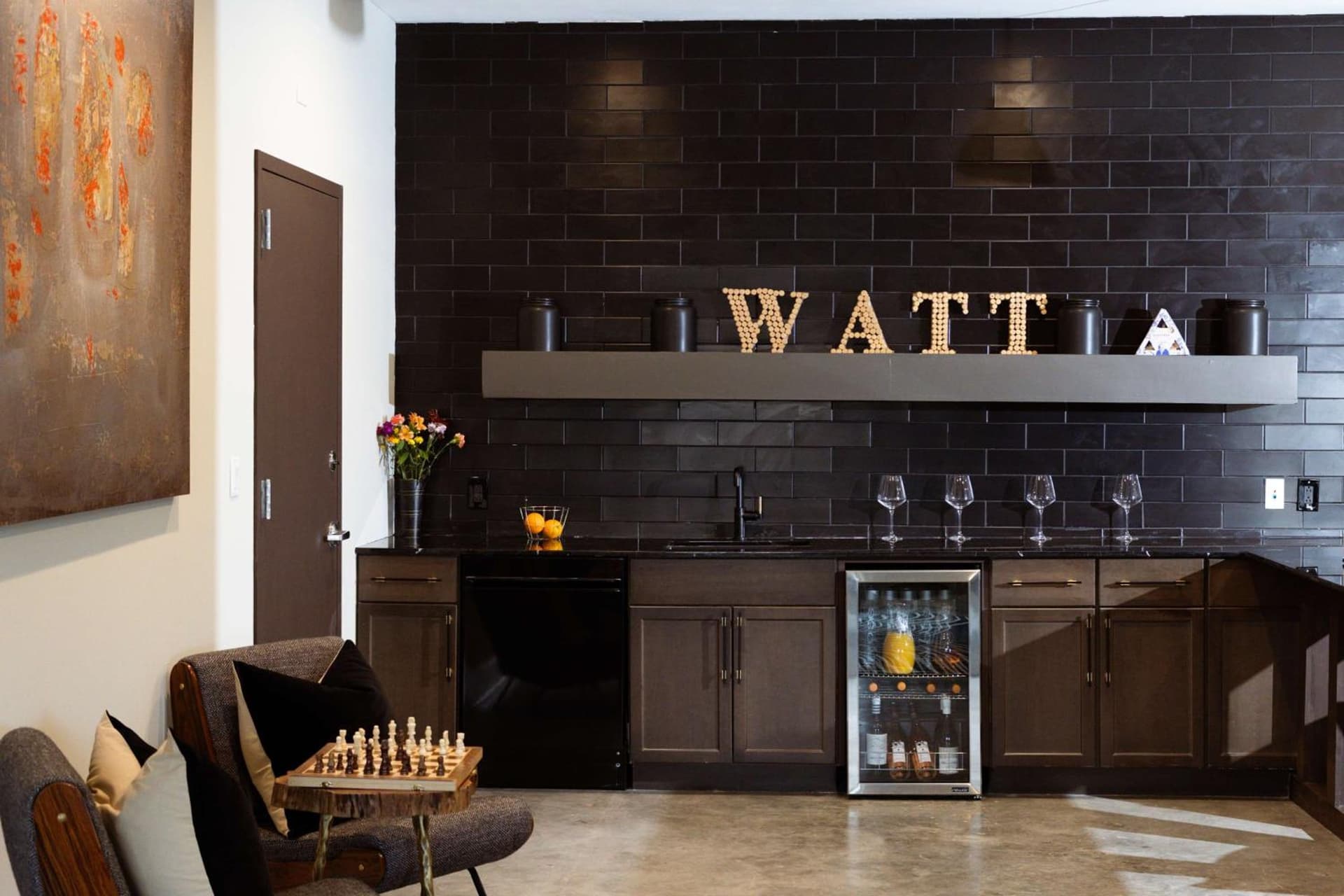 Watt Hotel Tapestry Collection by Hilton interior in Rahway, NJ — gallery photo 2