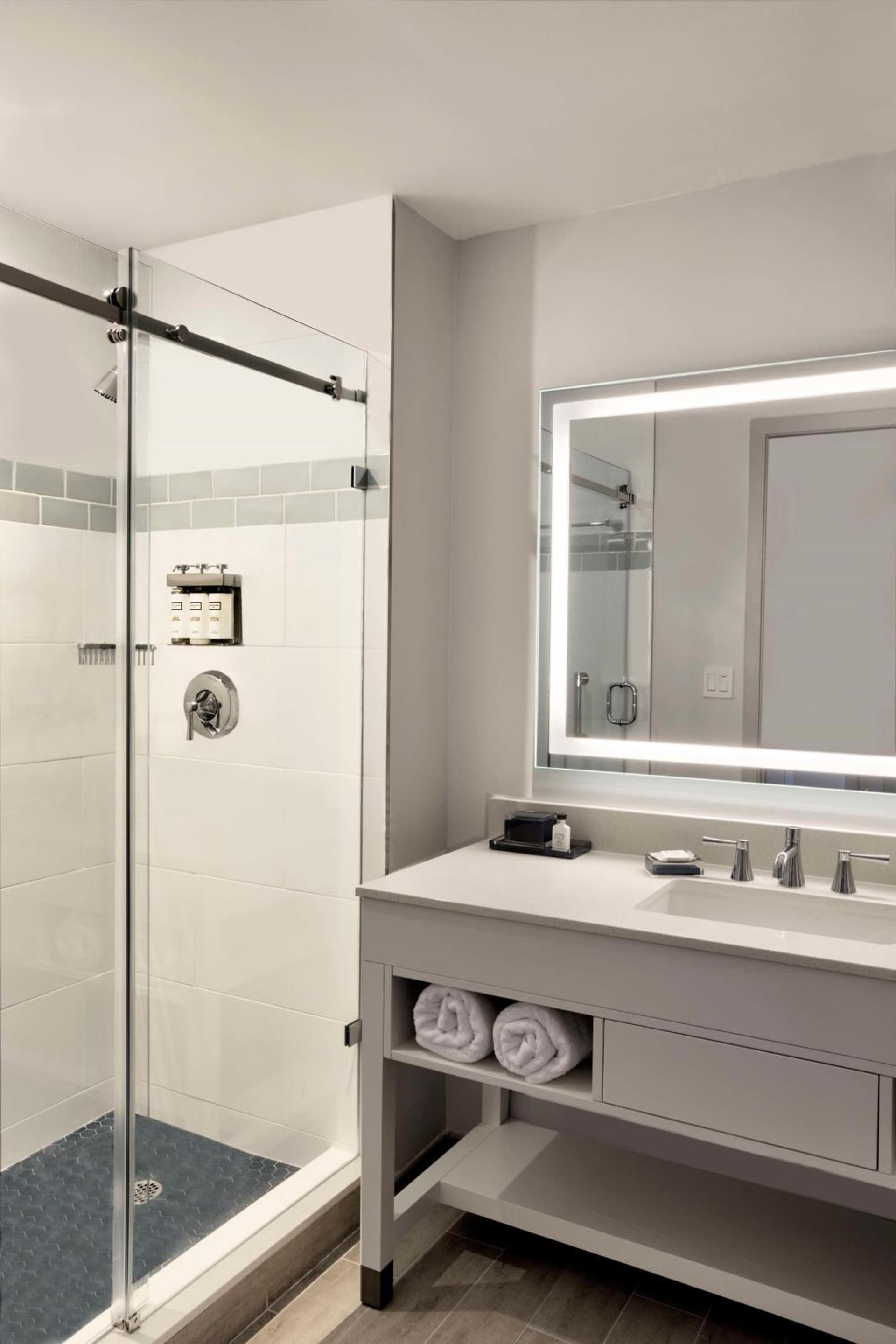 Hotel Maren Fort Lauderdale Beach, Curio Collection By Hilton gallery photo in Fort Lauderdale, FL — image 16