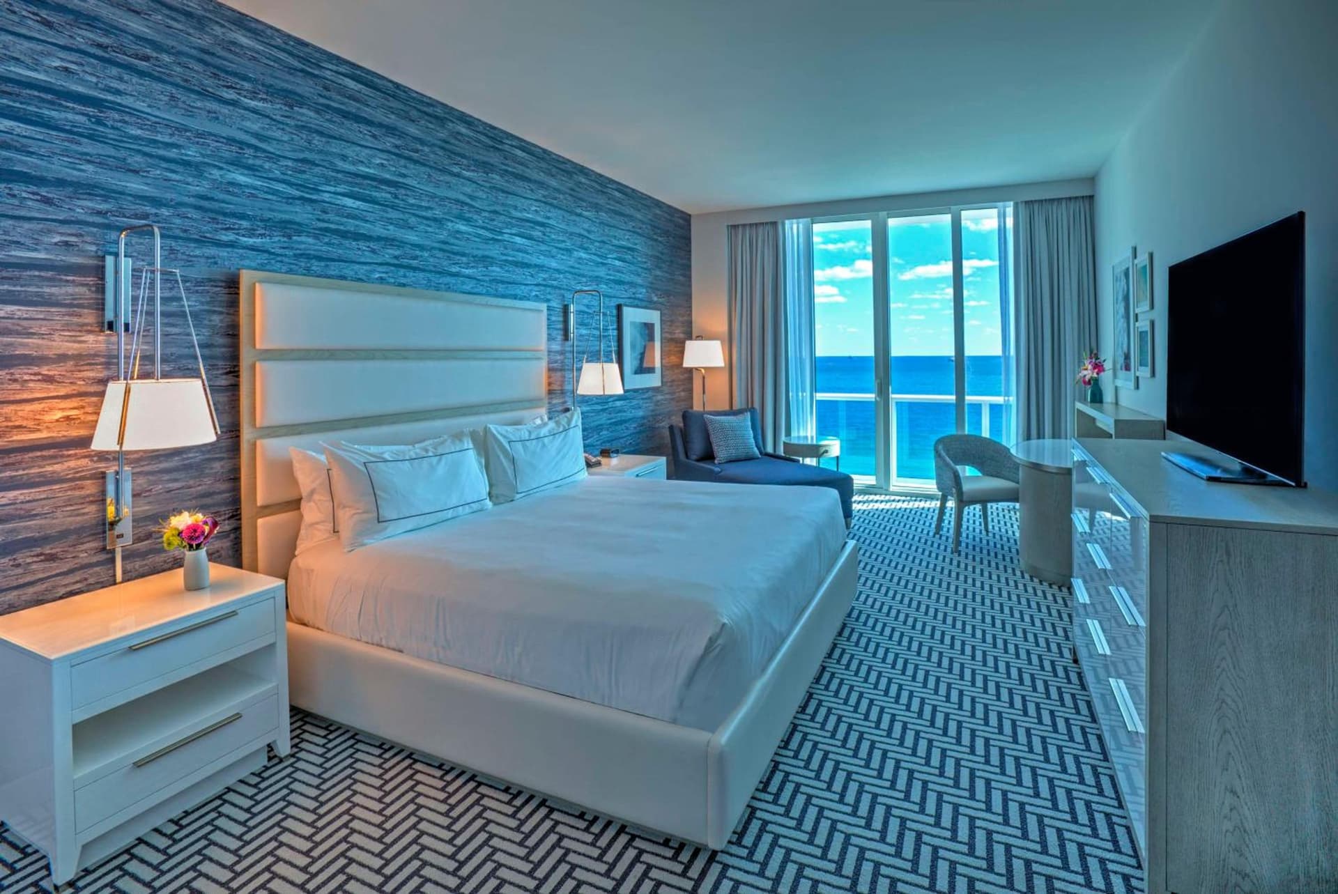 Hotel Maren Fort Lauderdale Beach, Curio Collection By Hilton gallery photo in Fort Lauderdale, FL — image 62