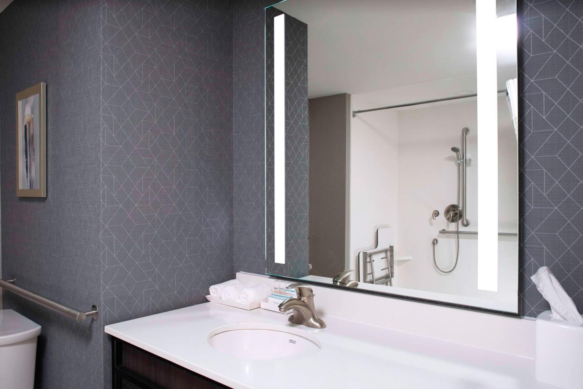 Hilton Garden Inn By Hilton Fort Wayne North gallery photo in Sunnybrook Acres, IN — image 27