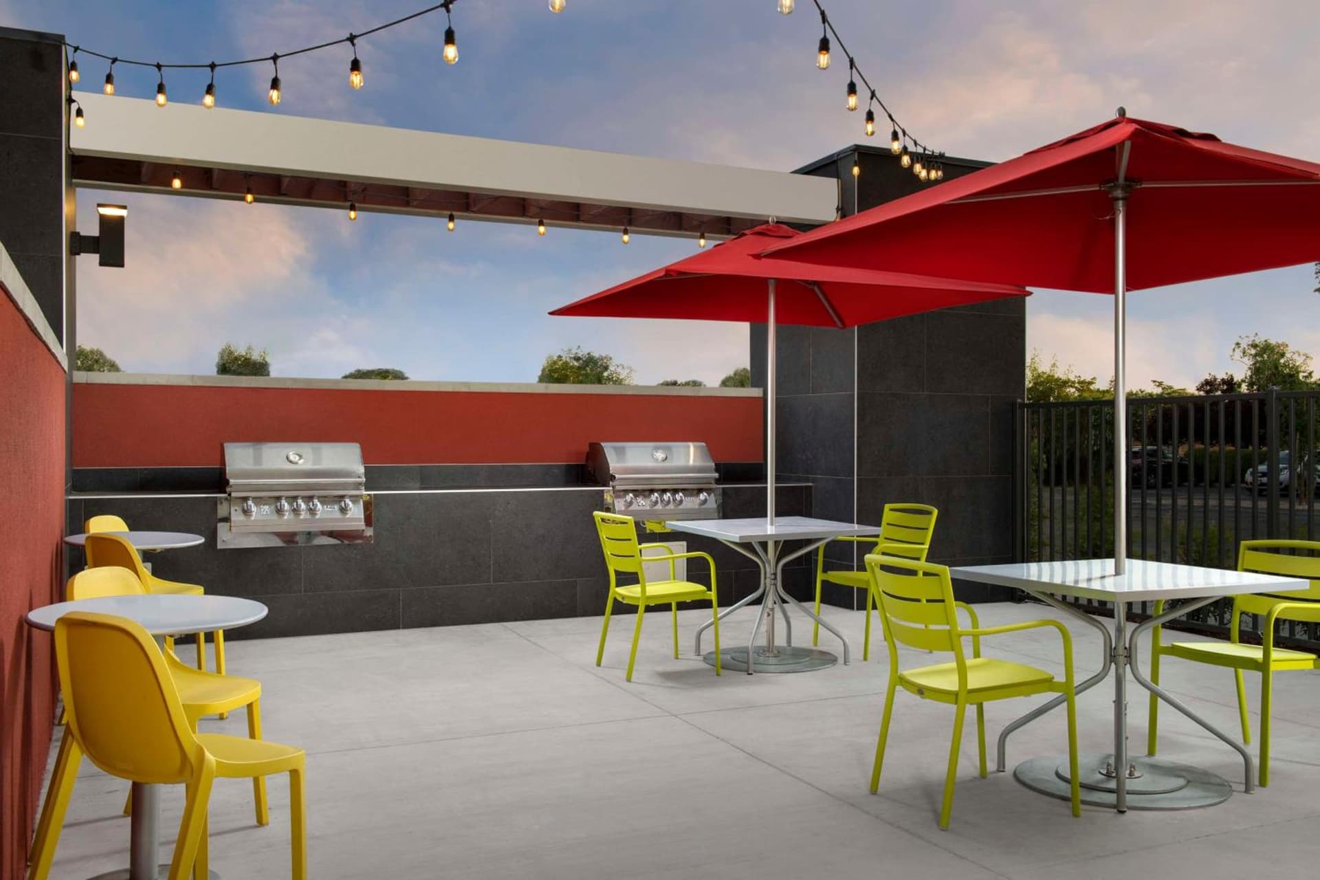 Home2 Suites By Hilton Clovis Fresno Airport gallery photo in Clovis, CA — image 7