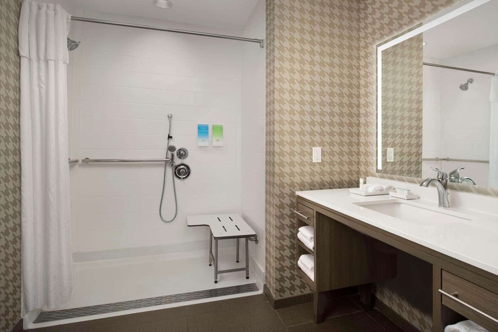 Home2 Suites By Hilton Clovis Fresno Airport gallery photo in Clovis, CA — image 21