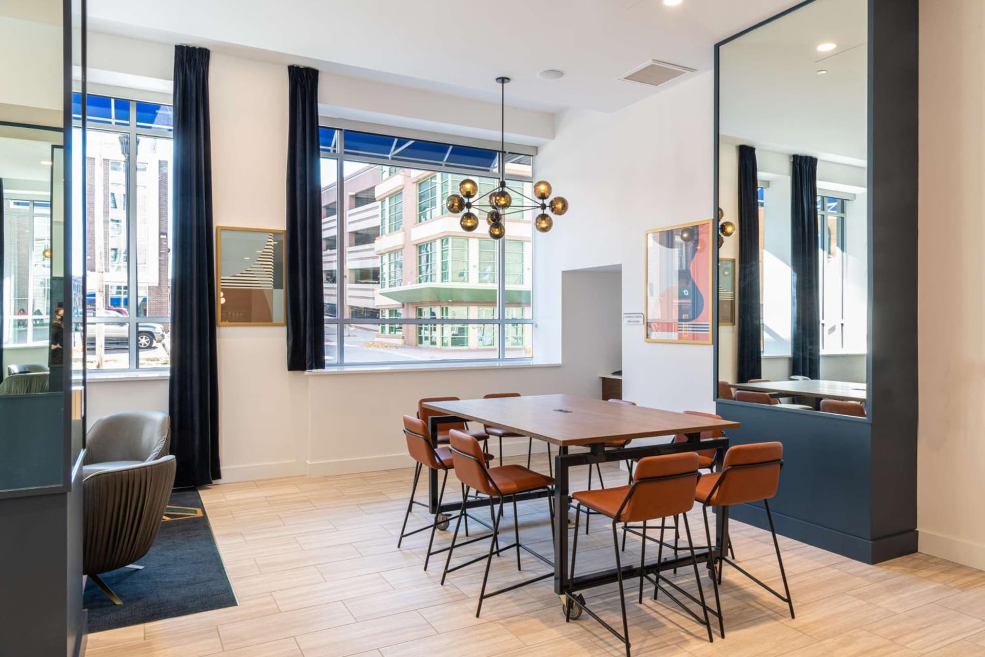 Hilton Garden Inn Flint Downtown interior in Flint, MI — gallery photo 2