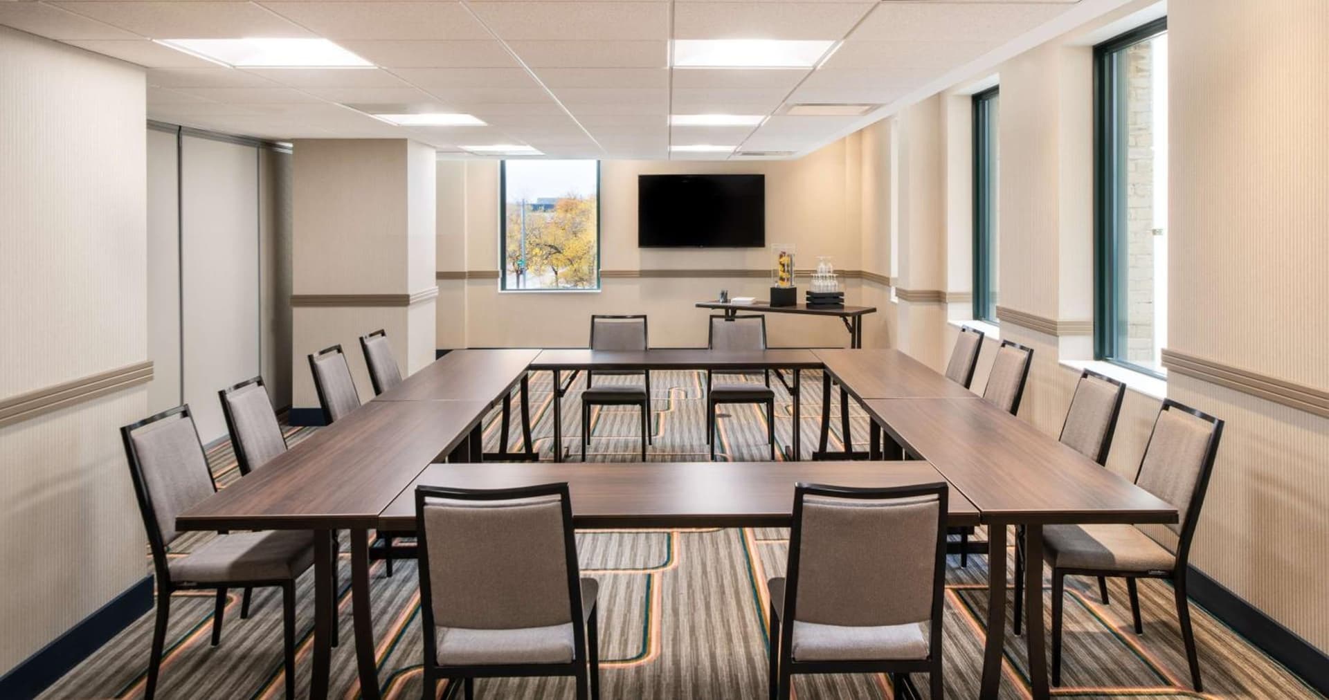 Hilton Garden Inn Flint Downtown gallery photo in Flint, MI — image 5