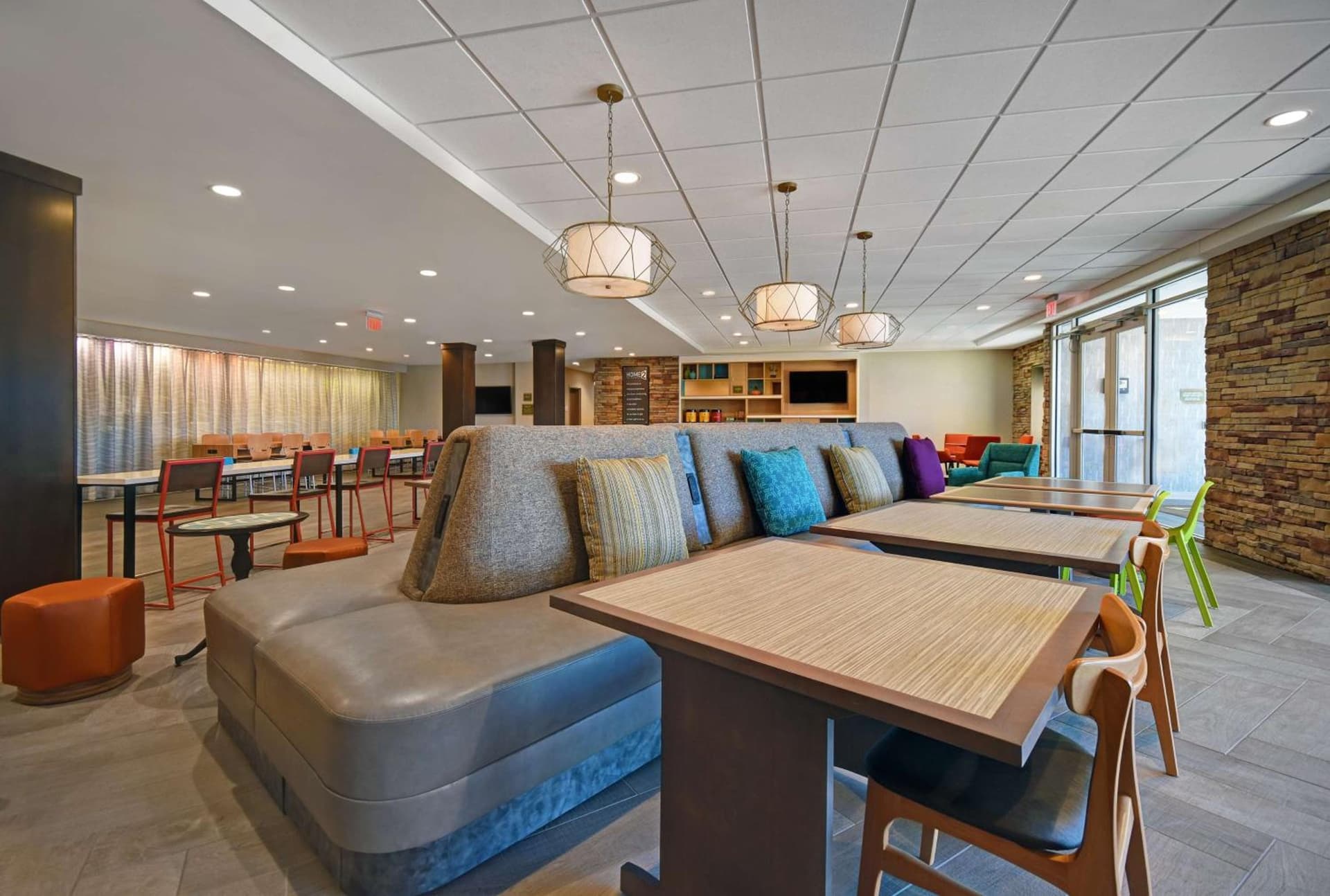 Home2 Suites By Hilton Columbus gallery photo in Columbus, IN — image 28
