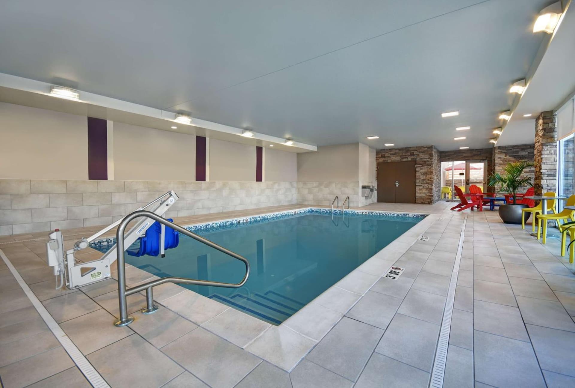 Home2 Suites By Hilton Columbus gallery photo in Columbus, IN — image 18
