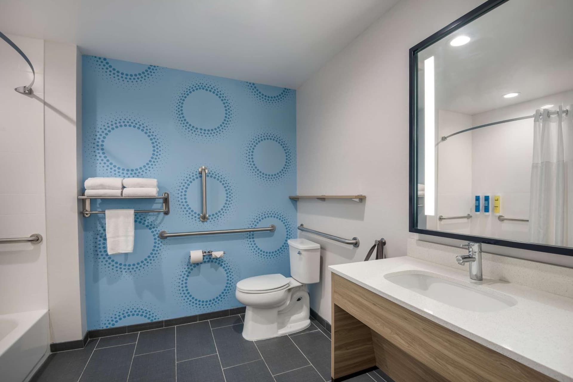 Tru By Hilton Warsaw, In gallery photo in Warsaw, IN — image 27
