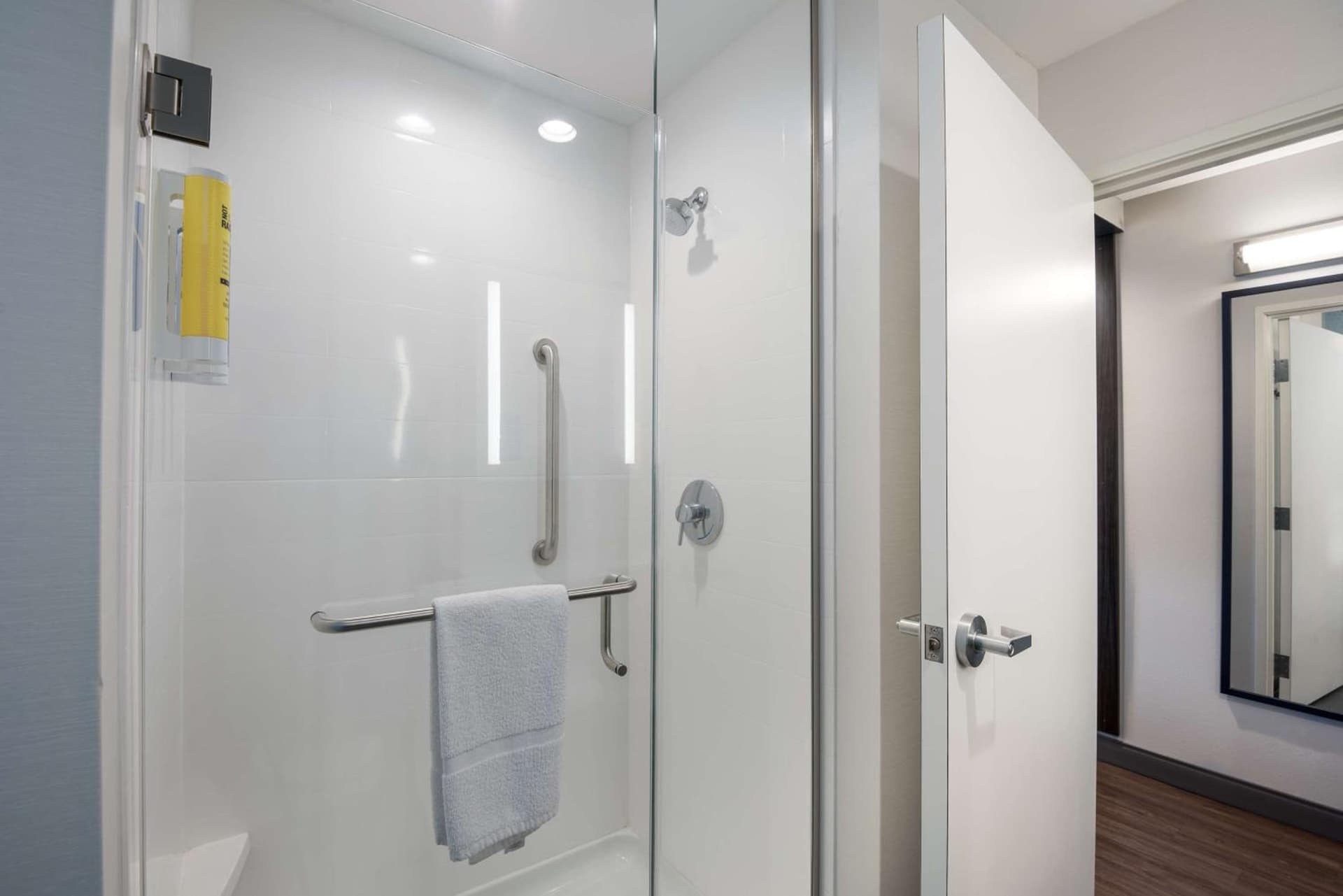 Tru By Hilton Warsaw, In gallery photo in Warsaw, IN — image 7