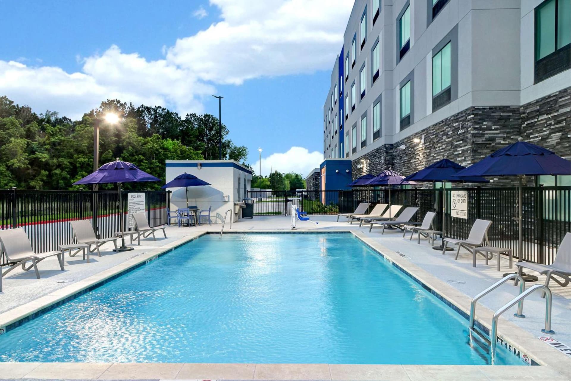 Hampton Inn & Suites Houston East Beltway 8, Tx gallery photo in Houston, TX — image 44