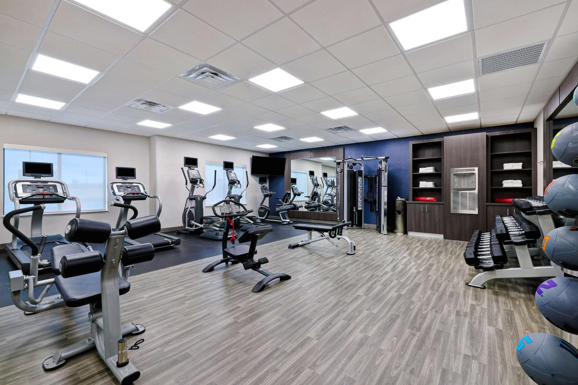 Hampton Inn & Suites Houston East Beltway 8, Tx gallery photo in Houston, TX — image 26