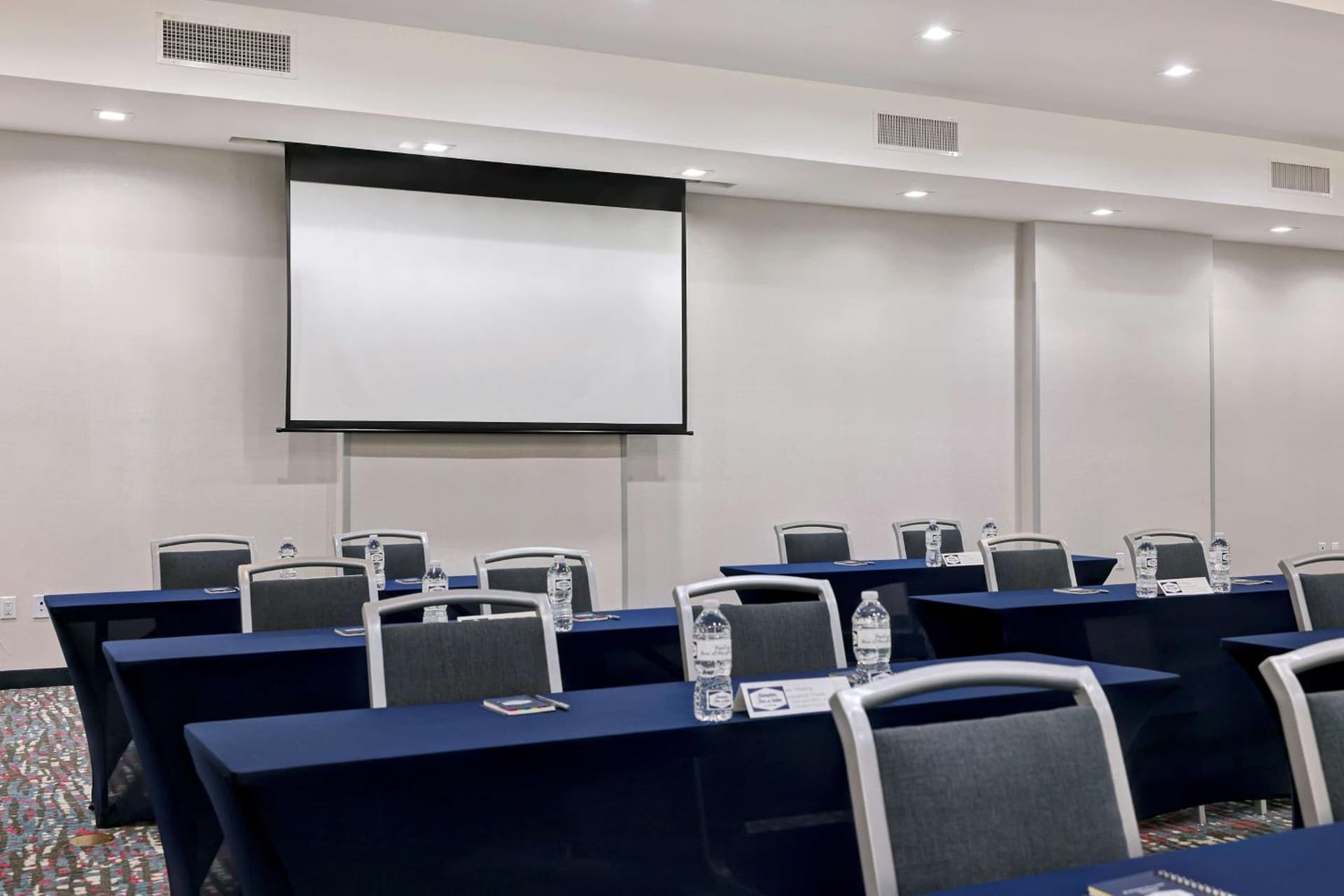Hampton Inn & Suites Houston East Beltway 8, Tx gallery photo in Houston, TX — image 47