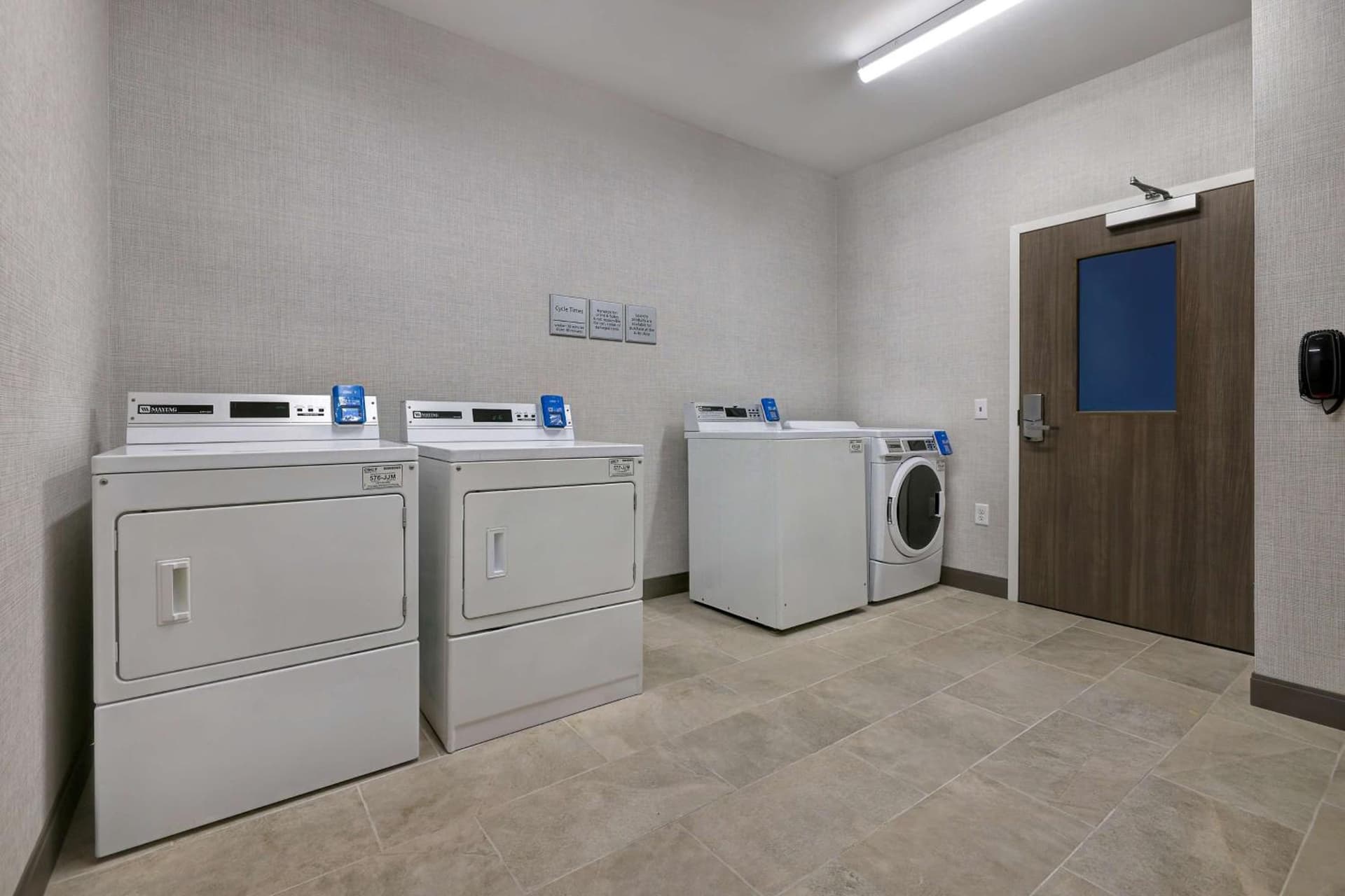 Hampton Inn & Suites Houston East Beltway 8, Tx gallery photo in Houston, TX — image 8
