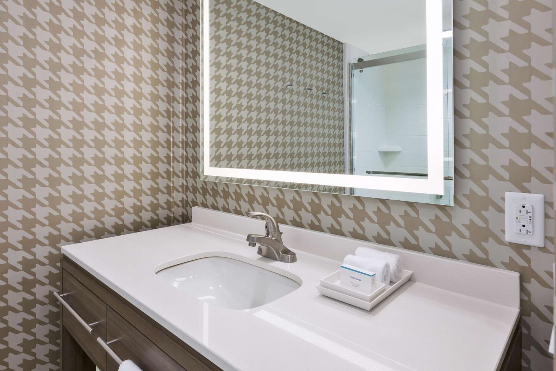 Home2 Suites Wilmington interior in Wilmington, NC — gallery photo 2