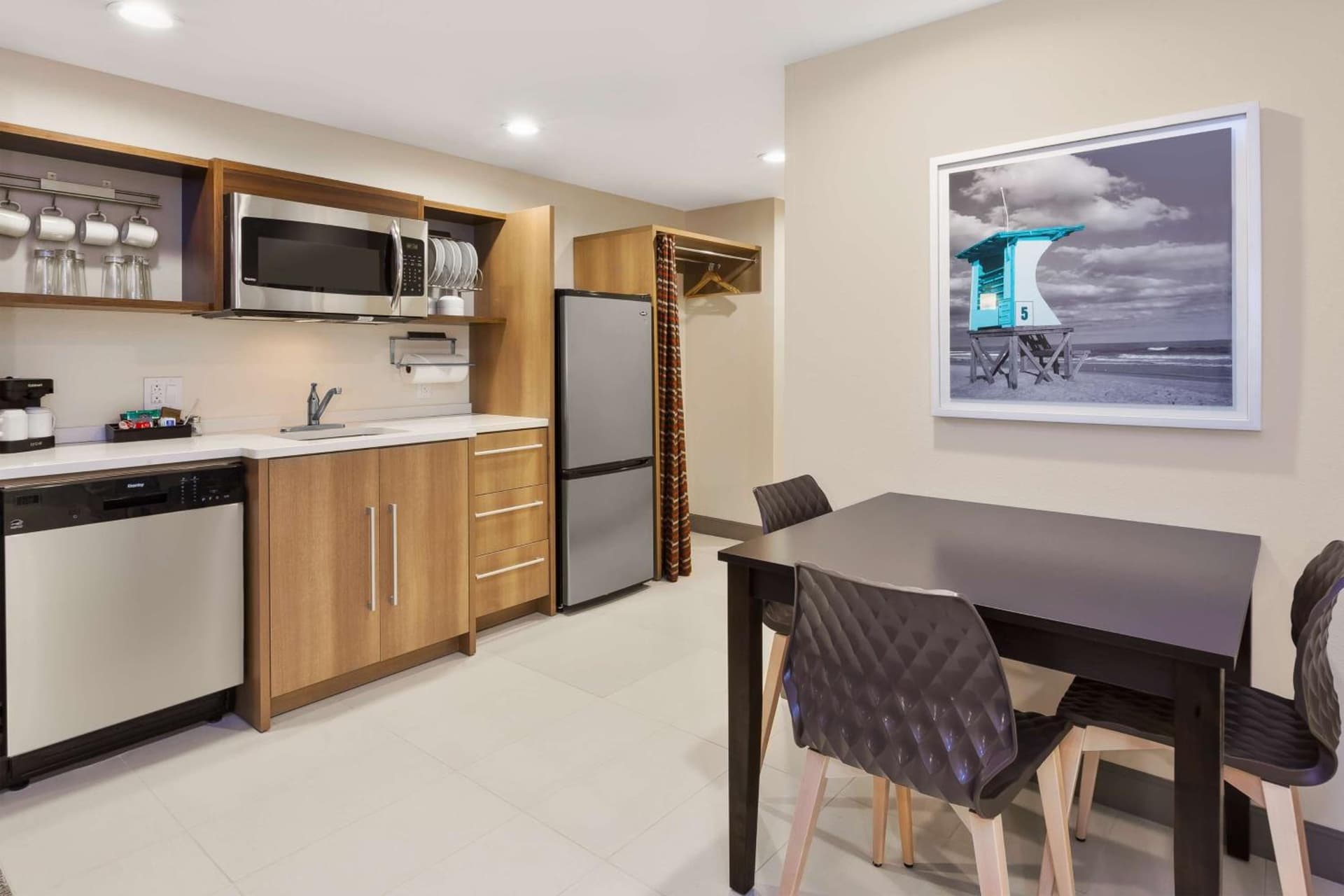 Home2 Suites Wilmington gallery photo in Wilmington, NC — image 4