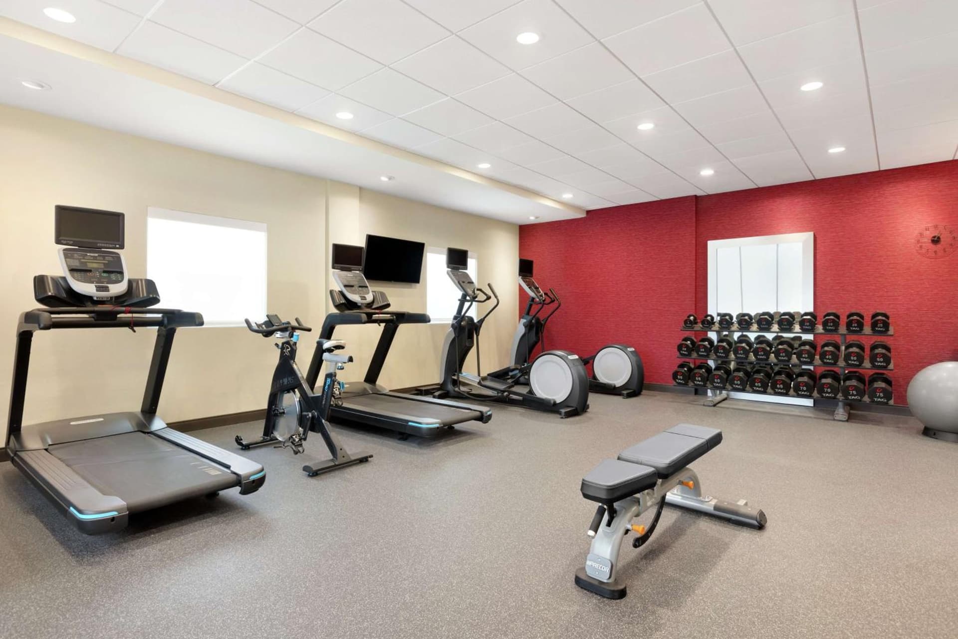 Home2 Suites by Hilton New Brunswick, NJ gallery photo in New Brunswick, NJ — image 25