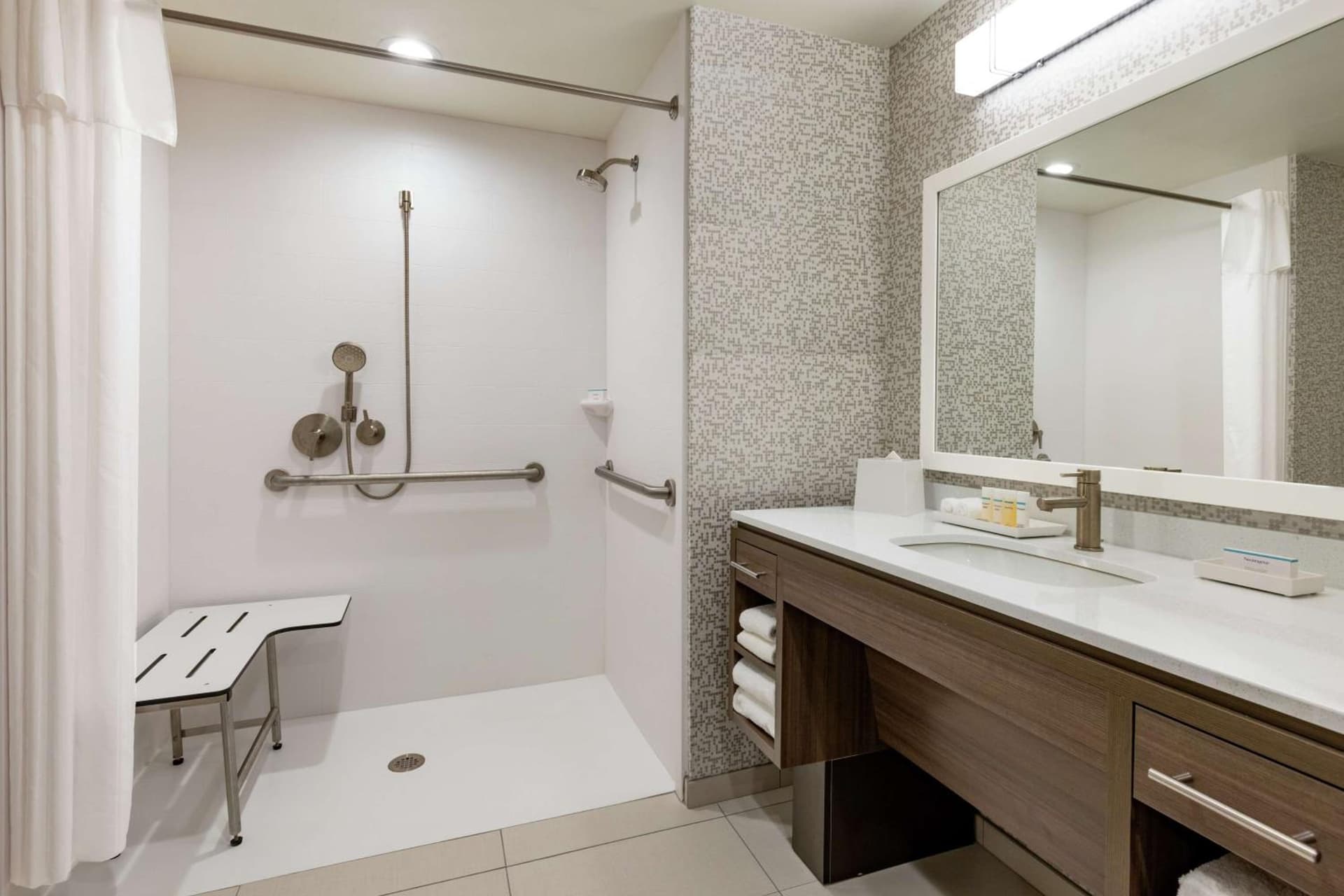 Home2 Suites by Hilton New Brunswick, NJ gallery photo in New Brunswick, NJ — image 15