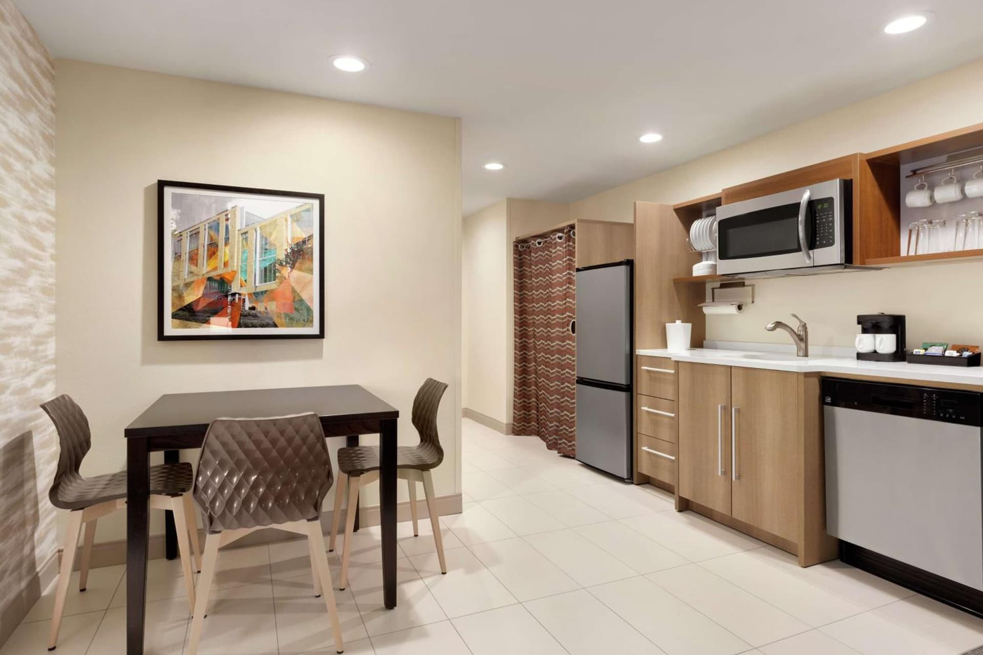 Home2 Suites by Hilton New Brunswick, NJ gallery photo in New Brunswick, NJ — image 33