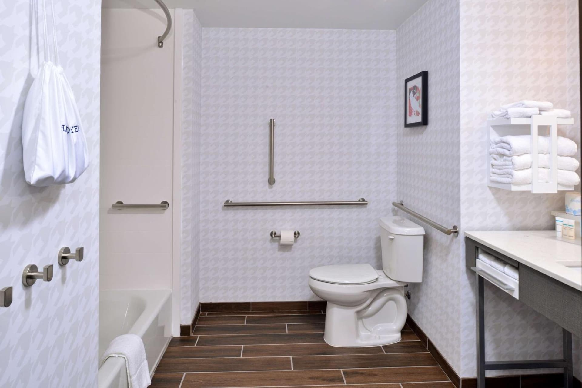 Hampton Inn & Suites Greensboro Downtown, Nc gallery photo in Greensboro, NC — image 9