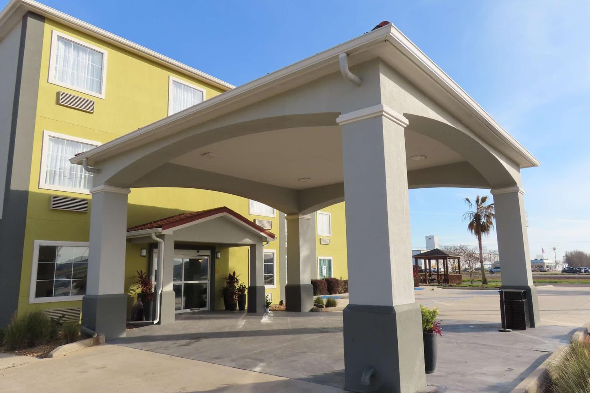 Best Western Heritage Inn & Suites featured exterior or lobby in Broussard, LA — similar hotel