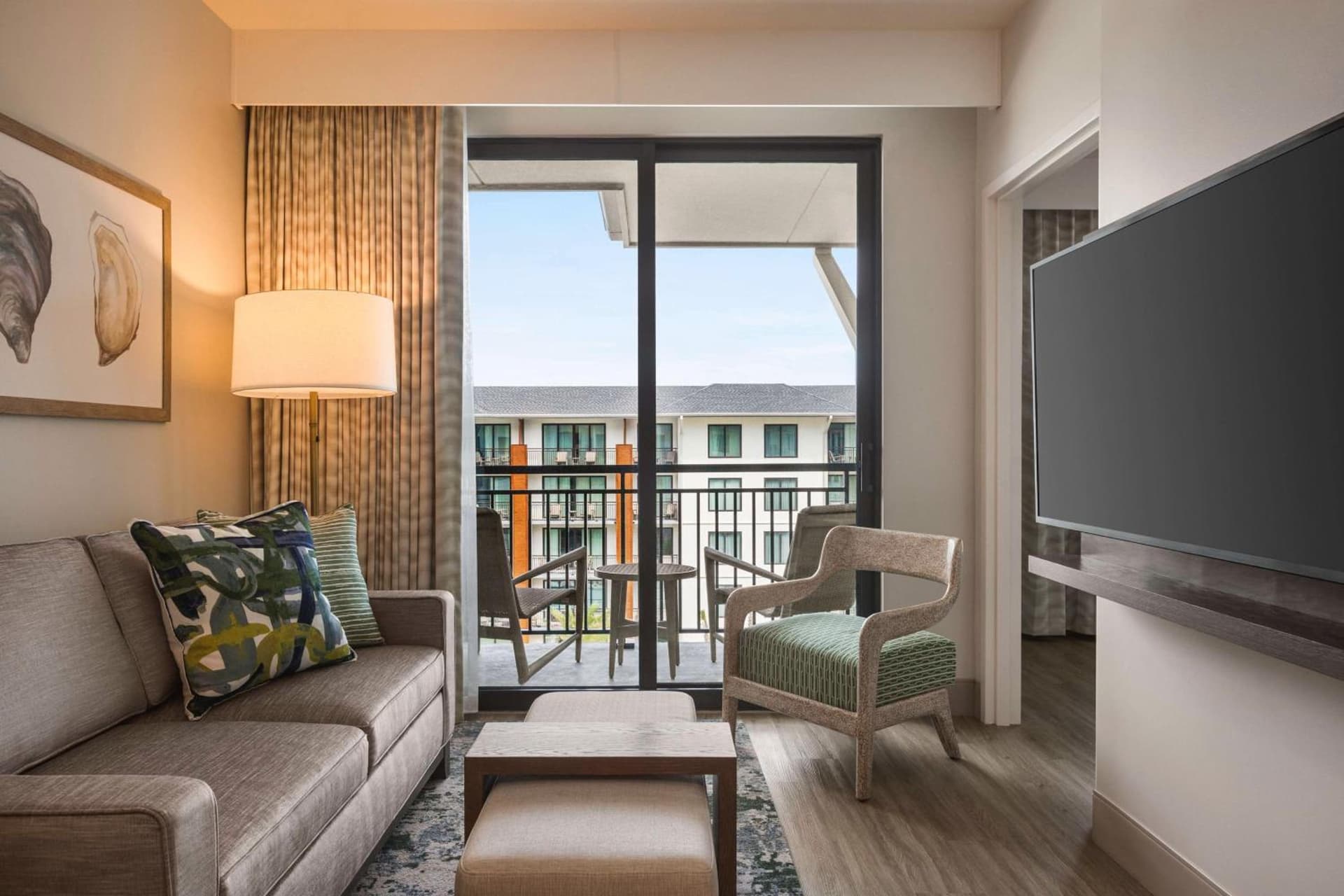 Embassy Suites By Hilton Panama City Beach Resort gallery photo in Panama City Beach, FL — image 44