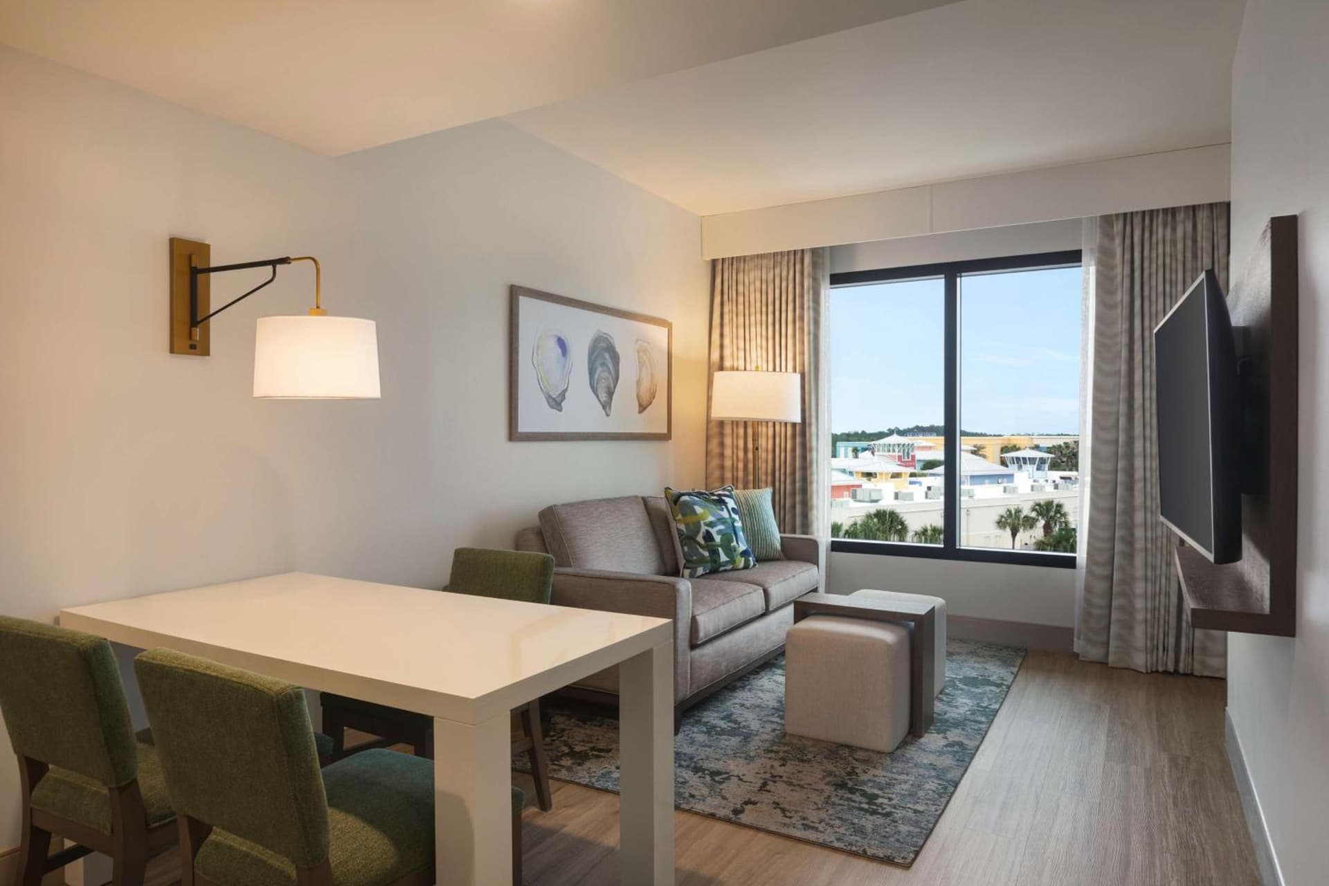Embassy Suites By Hilton Panama City Beach Resort gallery photo in Panama City Beach, FL — image 75