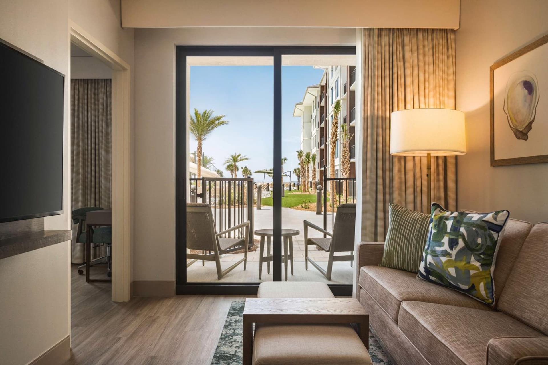 Embassy Suites By Hilton Panama City Beach Resort gallery photo in Panama City Beach, FL — image 8