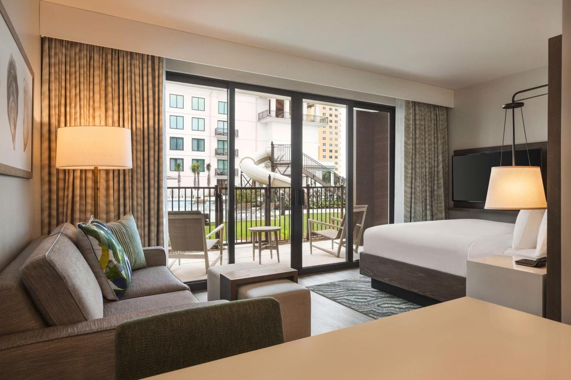 Embassy Suites By Hilton Panama City Beach Resort gallery photo in Panama City Beach, FL — image 117