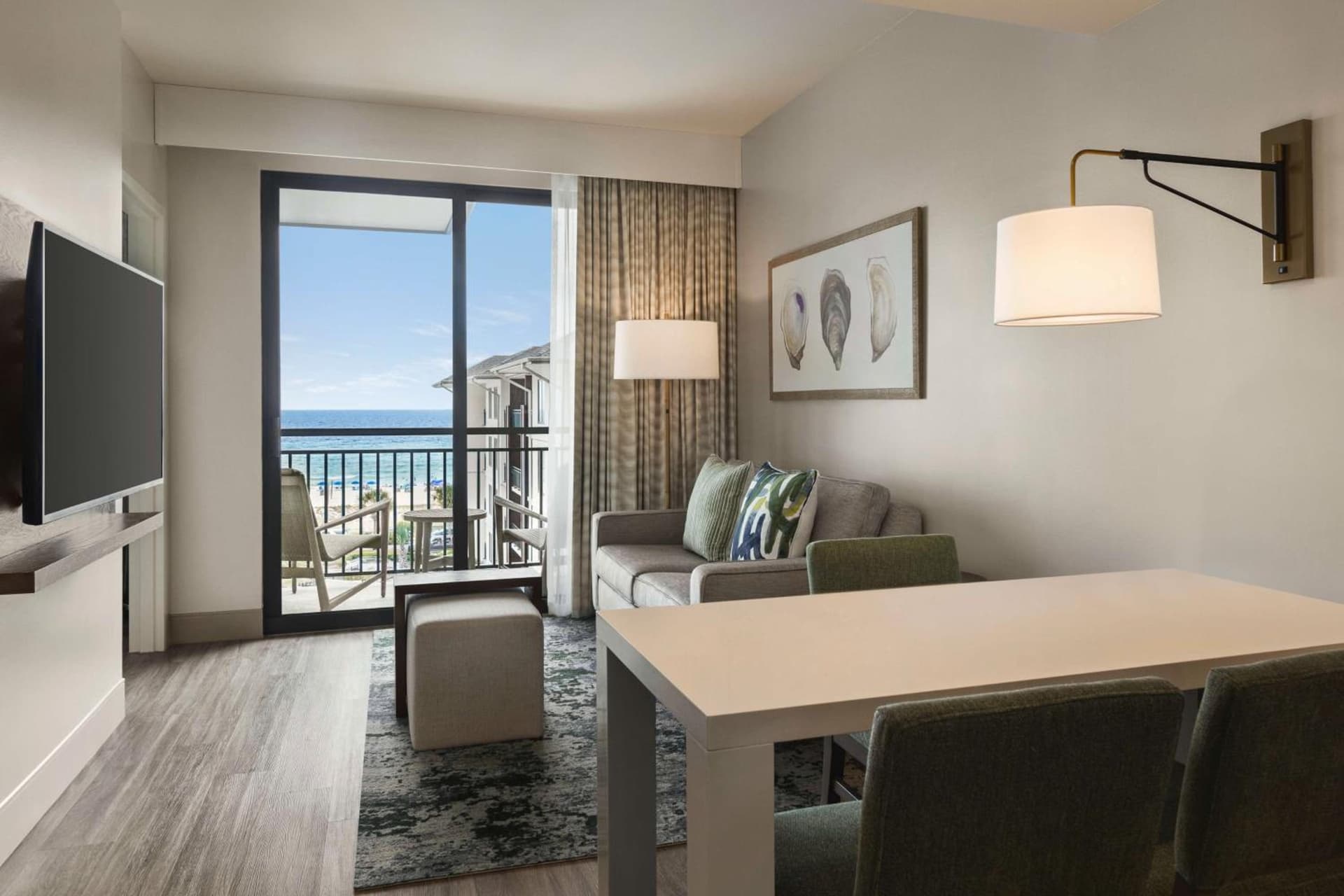 Embassy Suites By Hilton Panama City Beach Resort gallery photo in Panama City Beach, FL — image 39