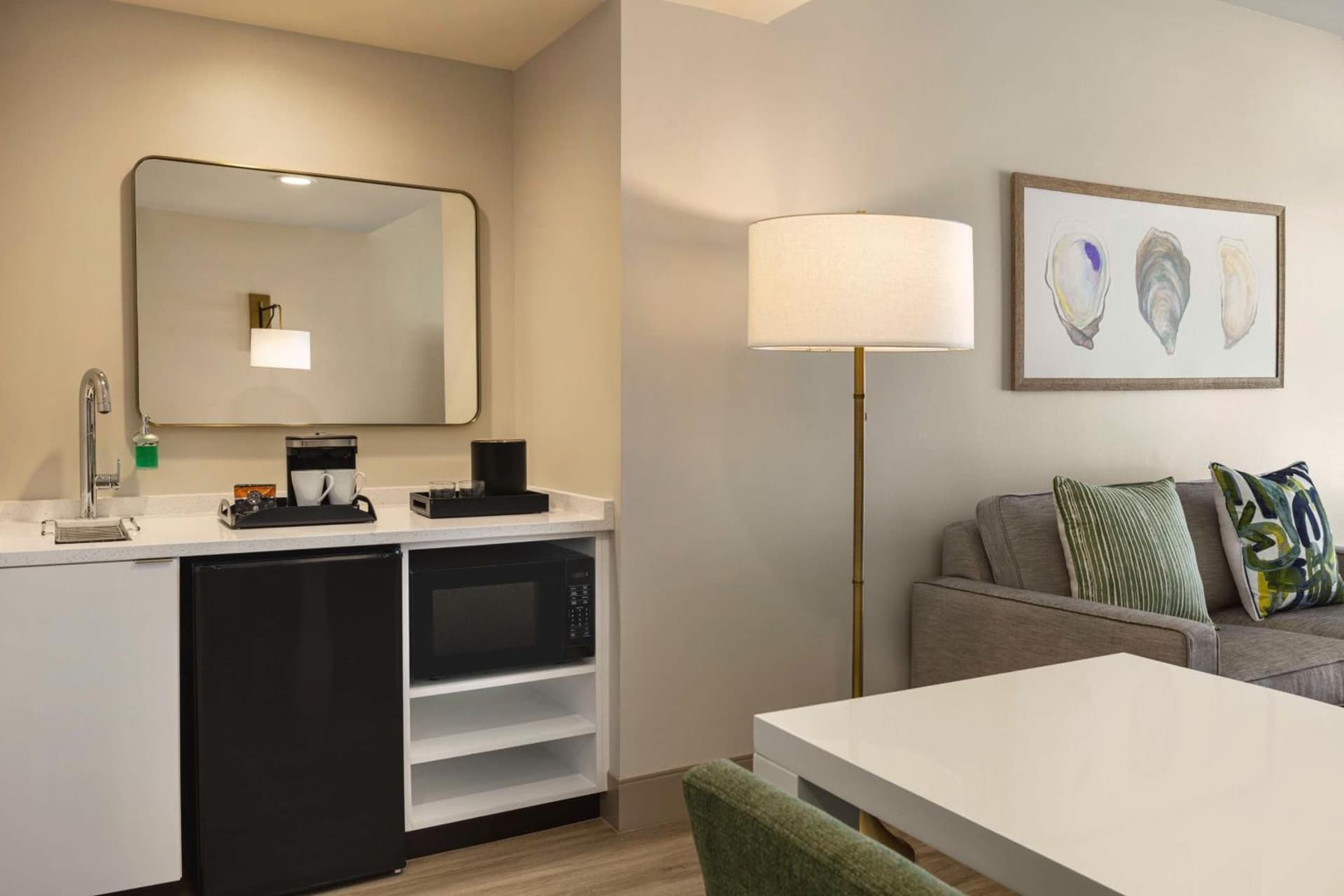Embassy Suites By Hilton Panama City Beach Resort gallery photo in Panama City Beach, FL — image 60
