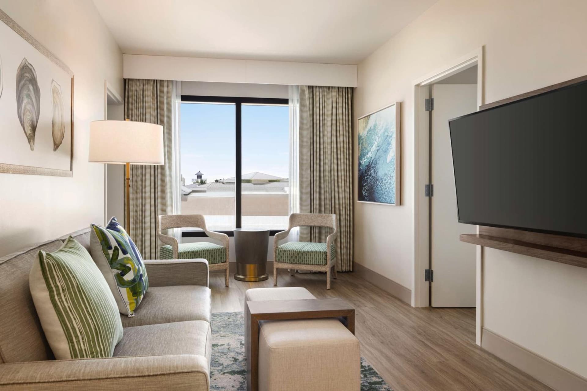 Embassy Suites By Hilton Panama City Beach Resort gallery photo in Panama City Beach, FL — image 70