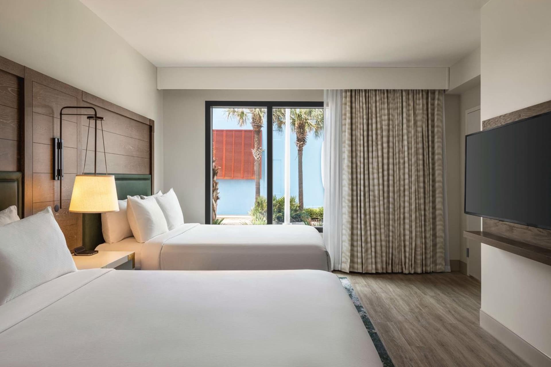 Embassy Suites By Hilton Panama City Beach Resort gallery photo in Panama City Beach, FL — image 21