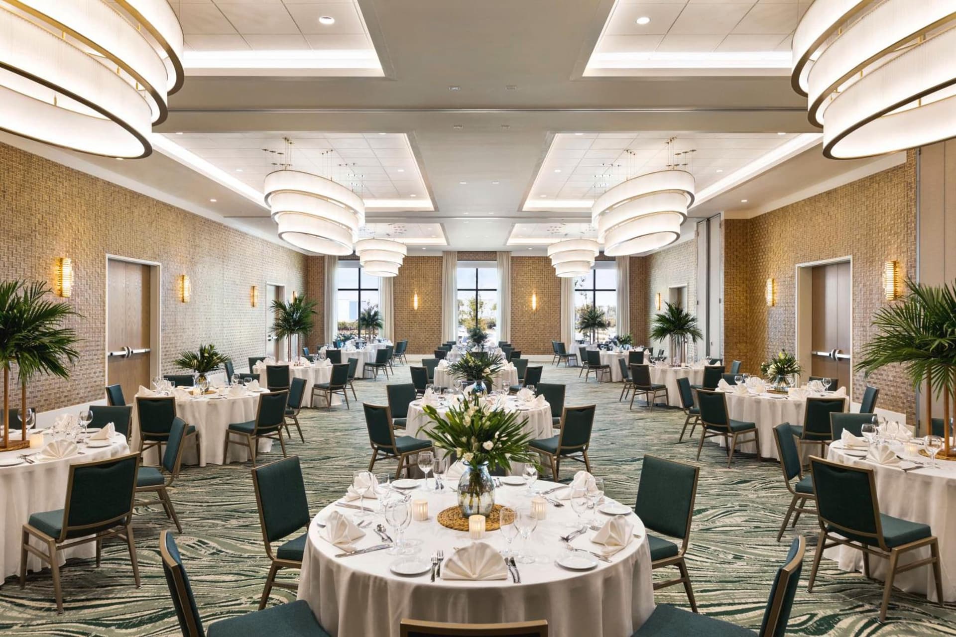 Embassy Suites By Hilton Panama City Beach Resort gallery photo in Panama City Beach, FL — image 30