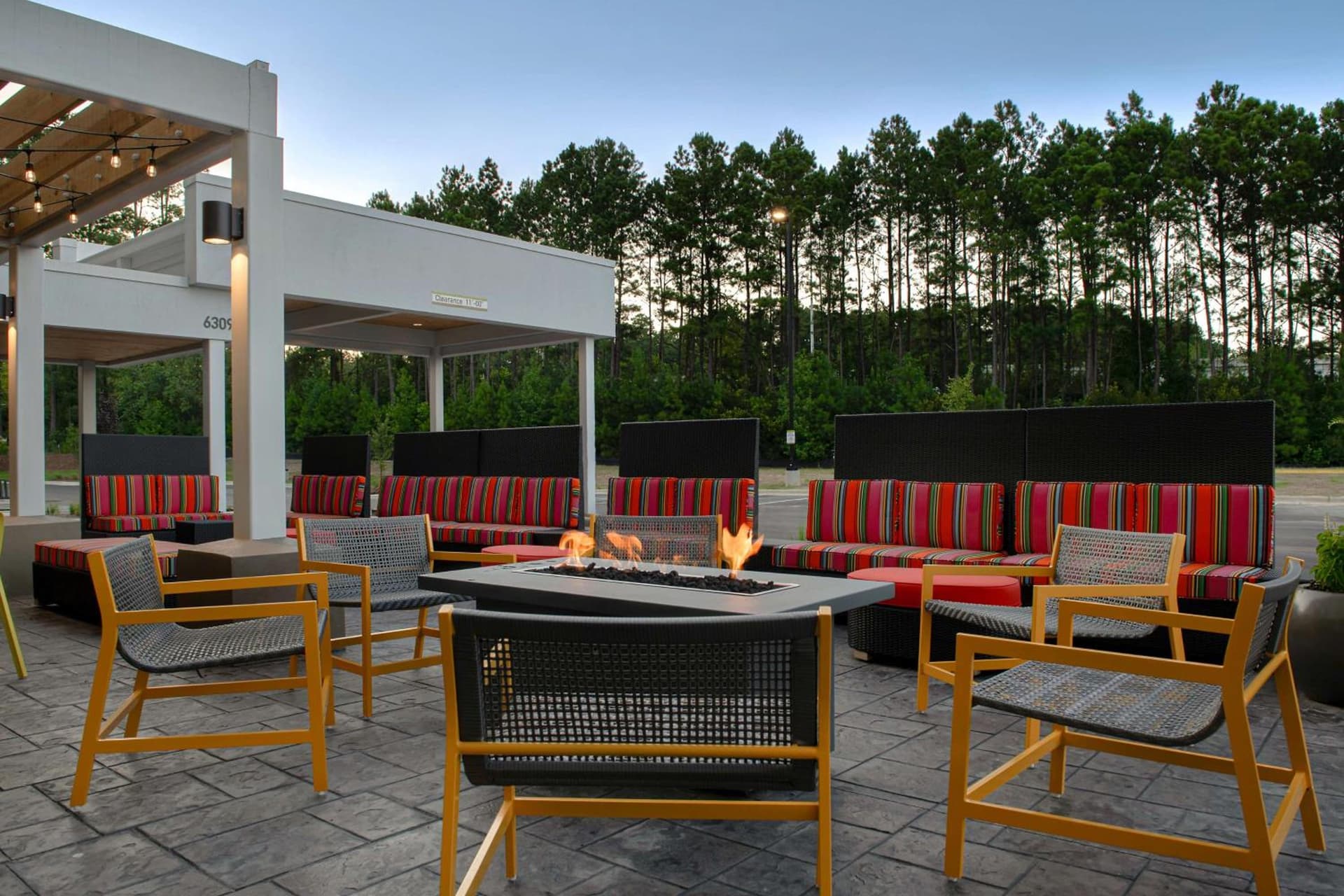 Home2 Suites By Hilton Fayetteville North gallery photo in Fayetteville, NC — image 9