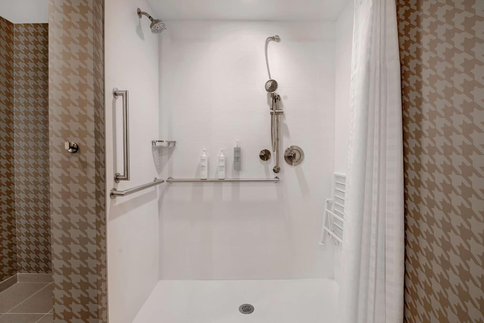Home2 Suites By Hilton Fayetteville North gallery photo in Fayetteville, NC — image 33