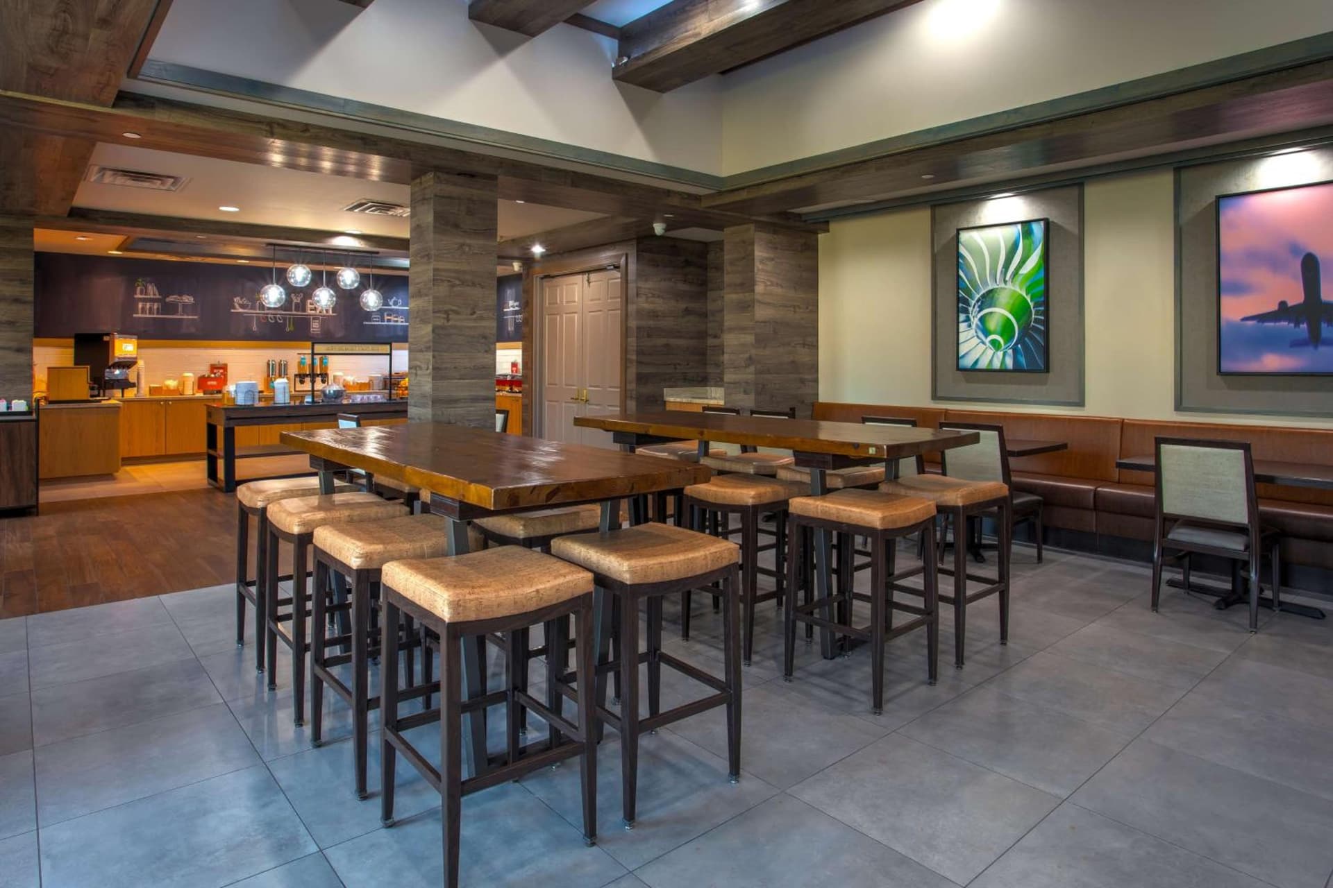 Hampton Inn & Suites By Hilton- Newark Airport Elizabeth gallery photo in Newark, NJ — image 12