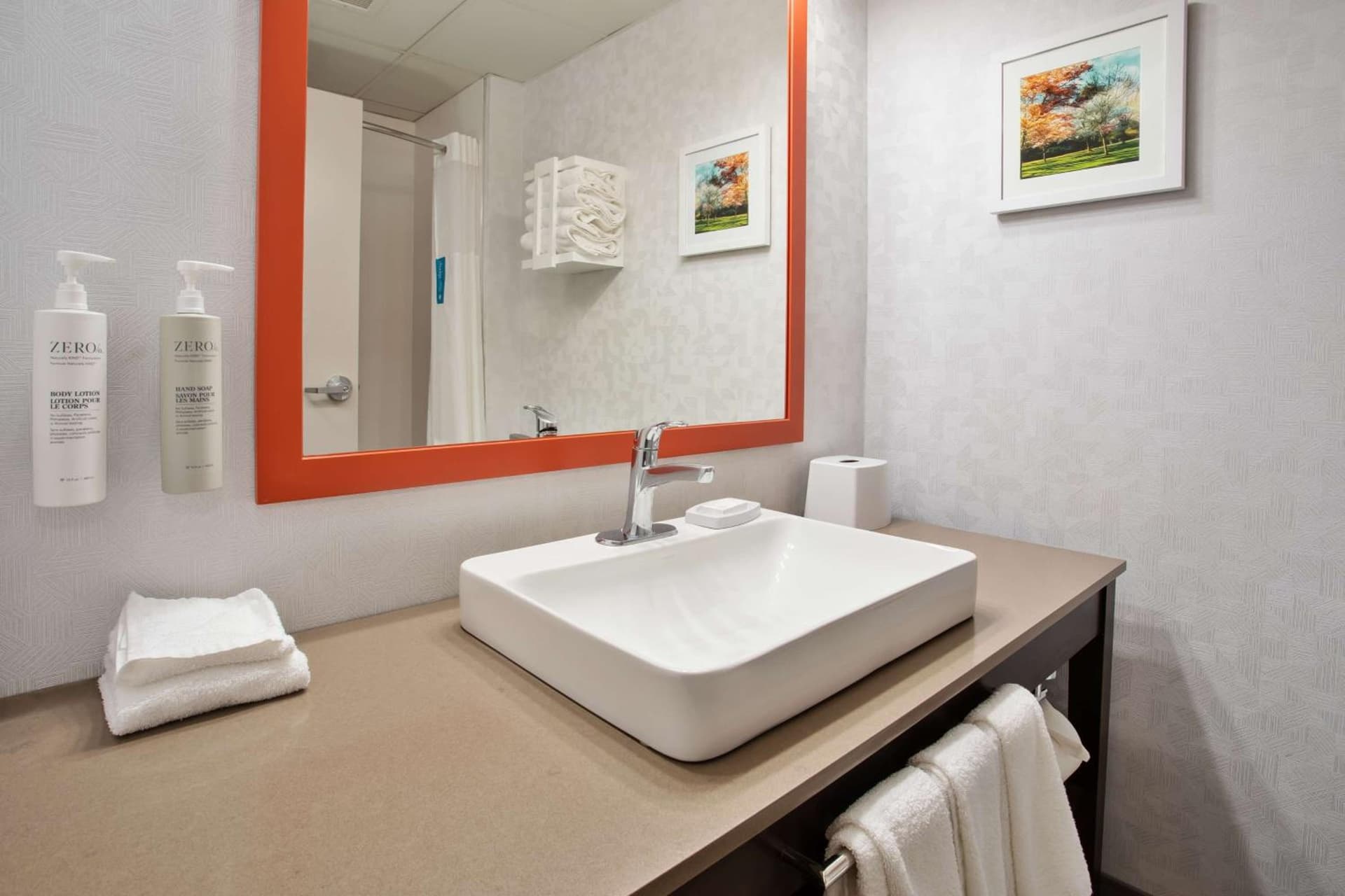 Hampton Inn & Suites By Hilton- Newark Airport Elizabeth gallery photo in Newark, NJ — image 42