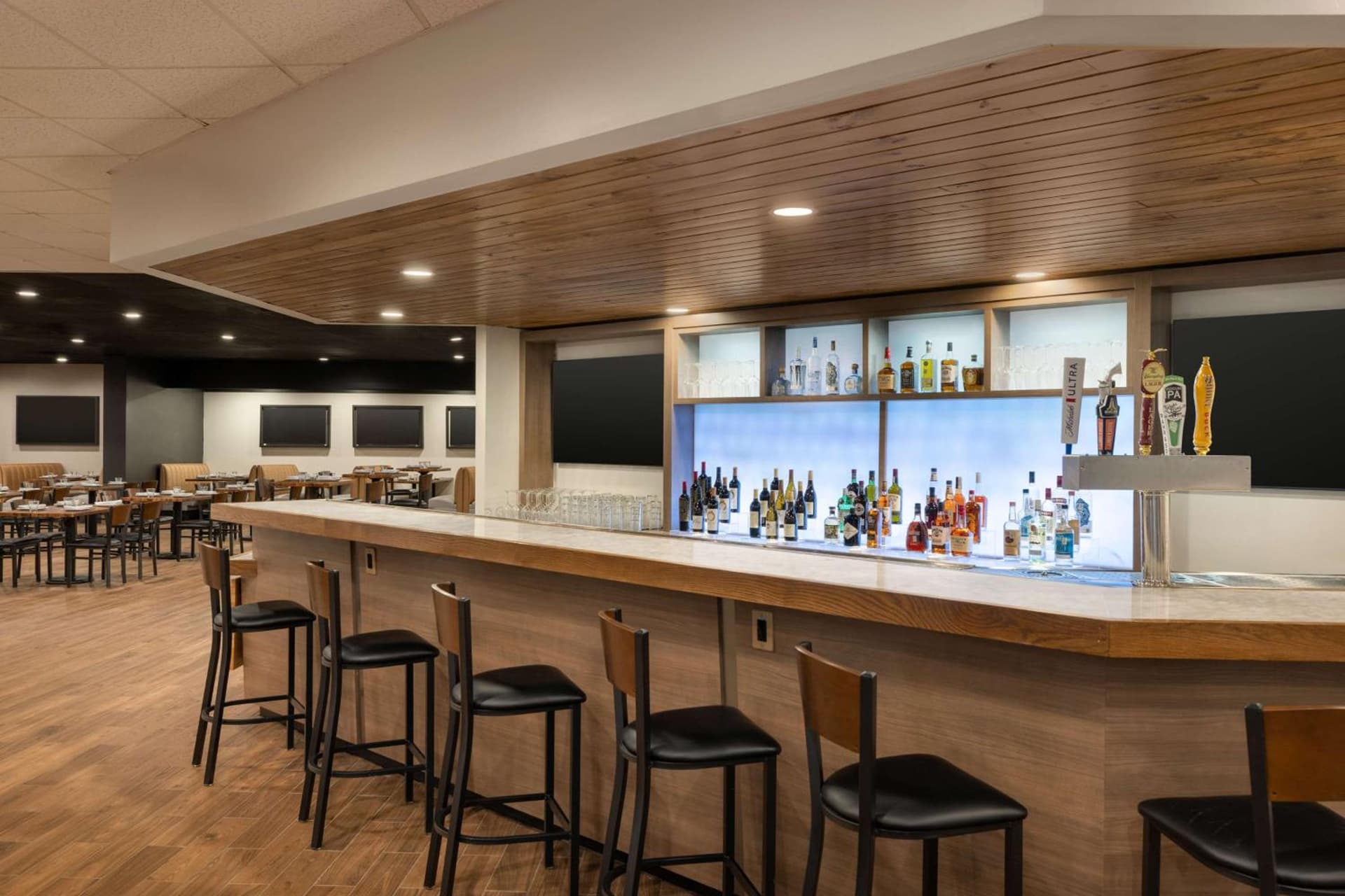 Doubletree By Hilton Fort Worth South gallery photo in Fort Worth, TX — image 34