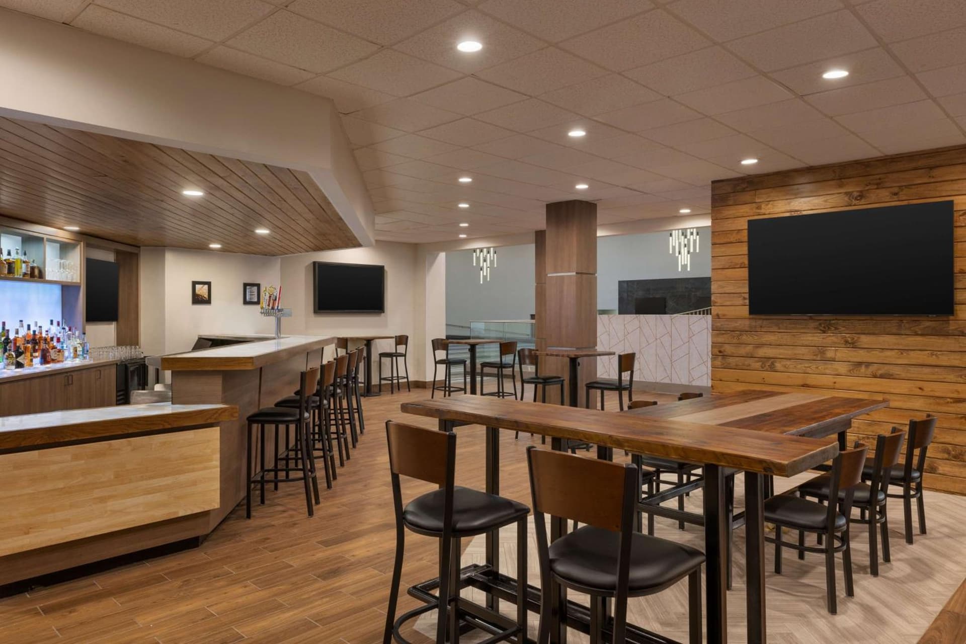 Doubletree By Hilton Fort Worth South property views in Fort Worth, TX — gallery photo 3